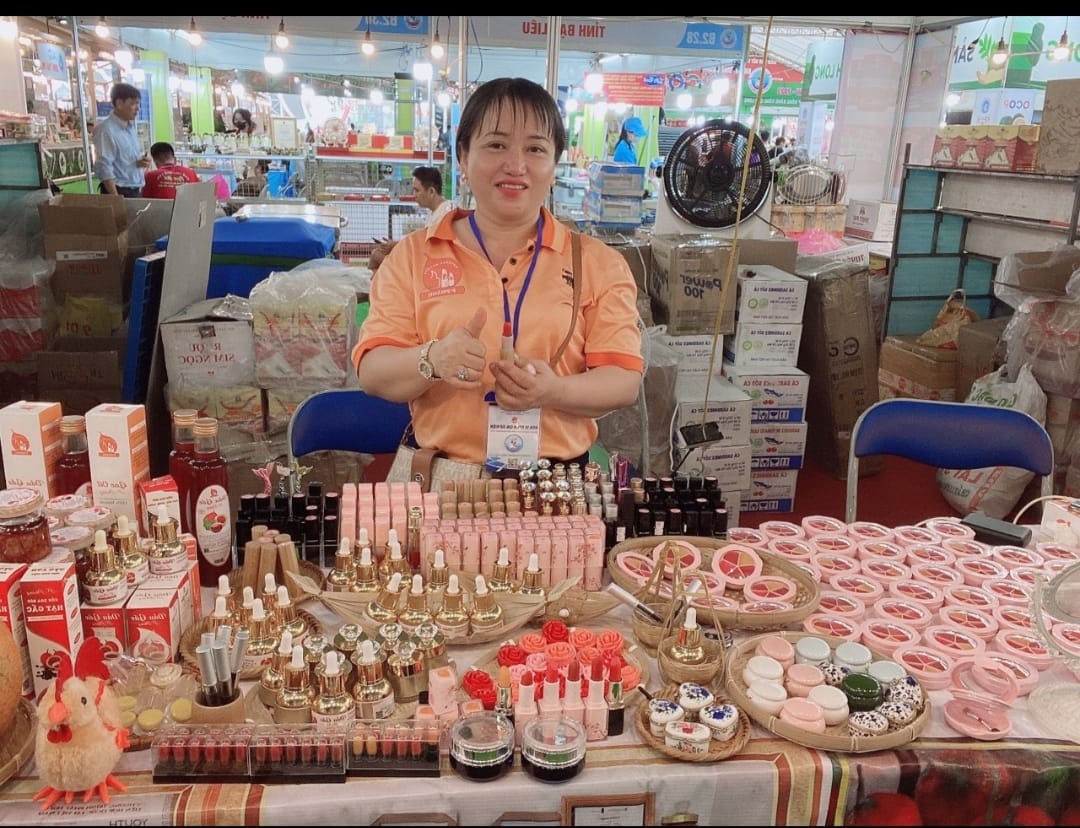 Kiên Giang tận dụng nền tảng số trong khởi nghiệp, đổi mới sáng tạo - Ảnh 5. Kiên Giang tận dụng nền tảng số trong khởi nghiệp, đổi mới sáng tạo - Ảnh 5.