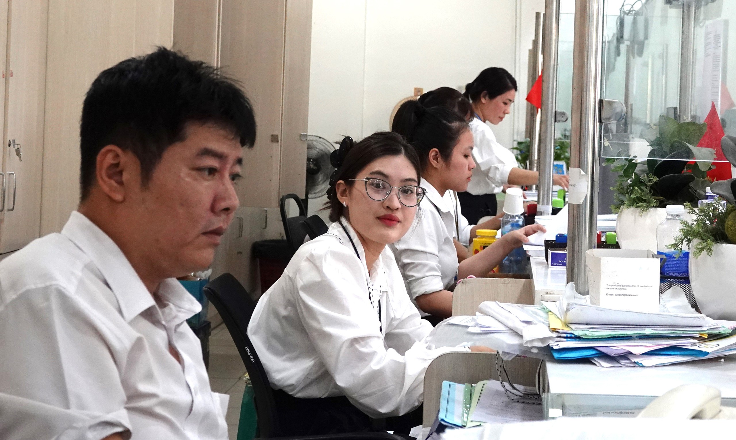TP.HCM chốt phương án đưa rước công chức từ Bà Rịa - Vũng Tàu, Bình Dương- Ảnh 1. TP.HCM chốt phương án đưa rước công chức từ Bà Rịa - Vũng Tàu, Bình Dương- Ảnh 1.