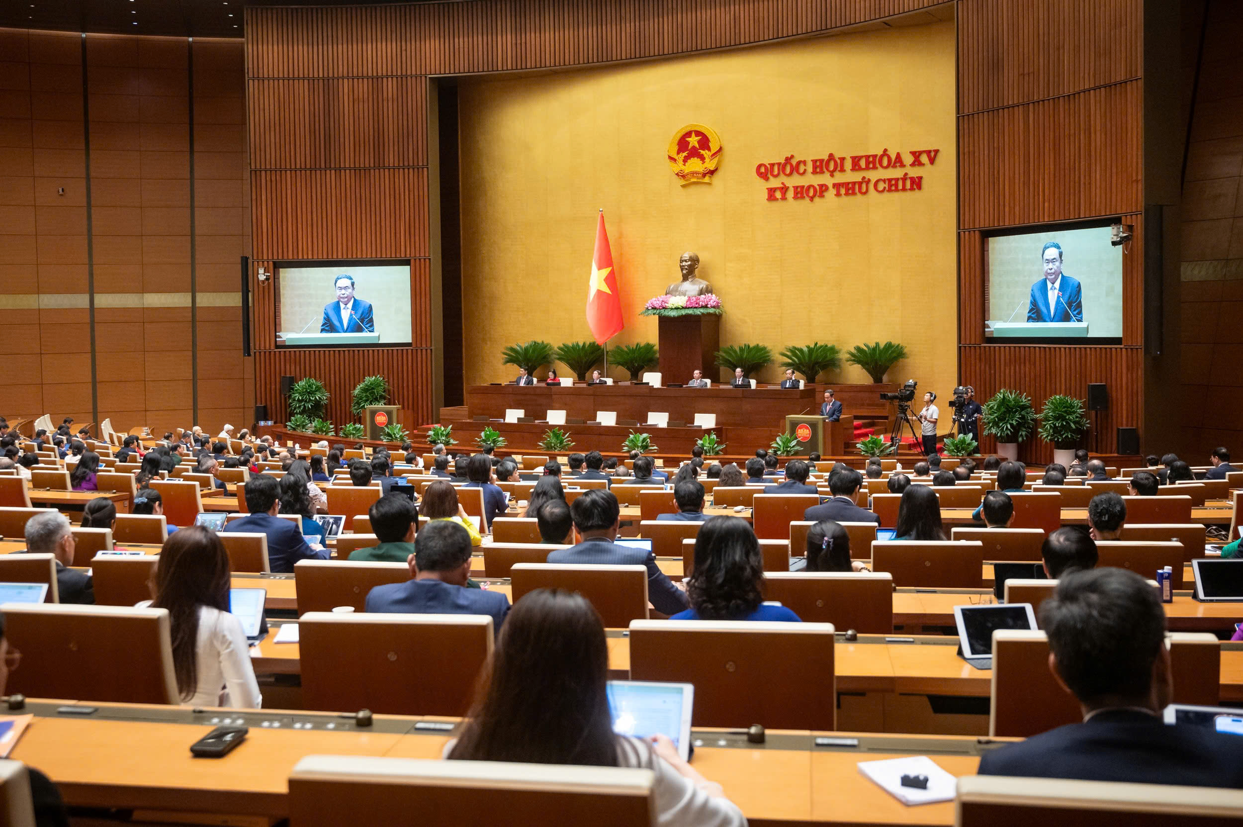 Chủ tịch Quốc hội nói về những bài học từ kỳ họp Quốc hội lịch sử - Ảnh 2.