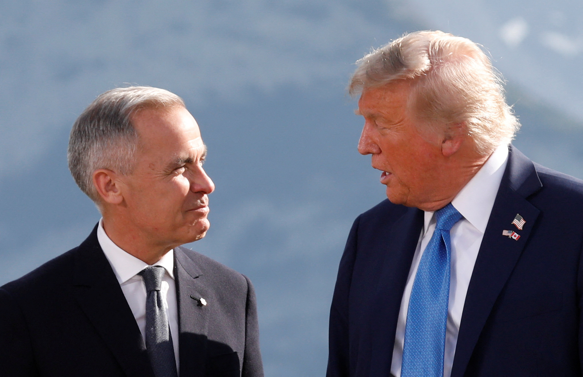 Mỹ cắt đứt đàm phán thương mại với Canada