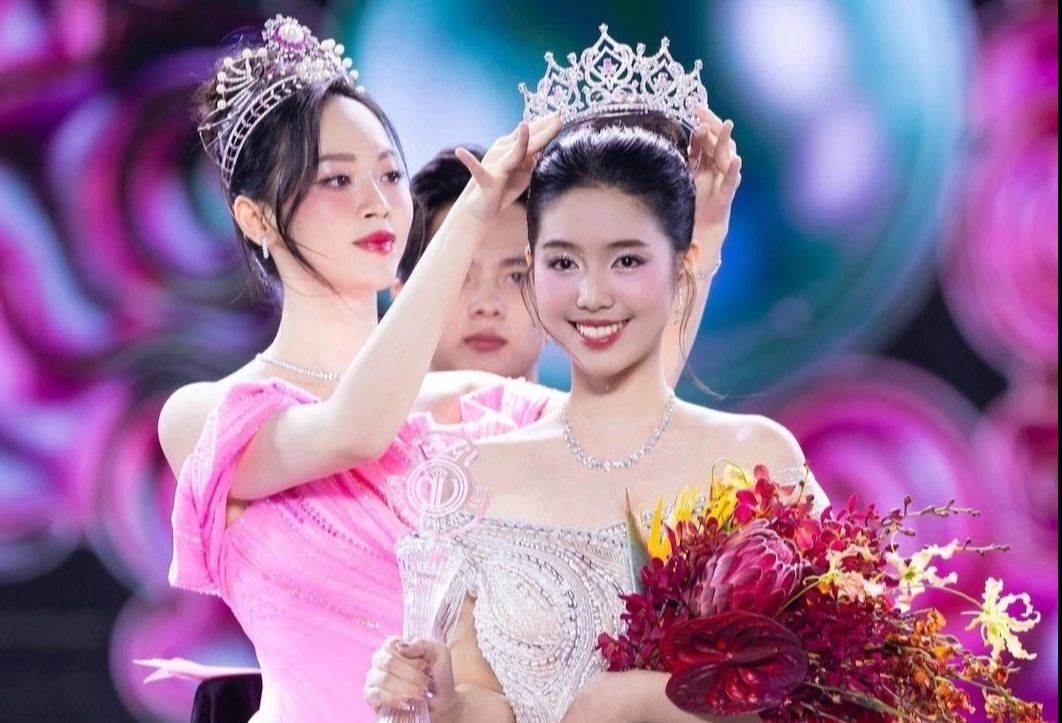 Nhan sắc thiếu úy quân đội vừa trở thành Á hậu Việt Nam 2024 Nhan sắc thiếu úy quân đội vừa trở thành Á hậu Việt Nam 2024