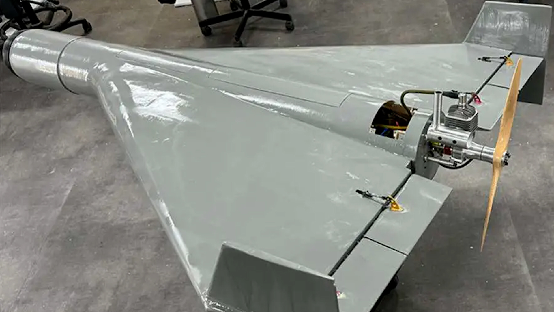 UAV Nga tiến hóa: động cơ phản lực, bọc giáp, AI, hộ tống vũ trang
