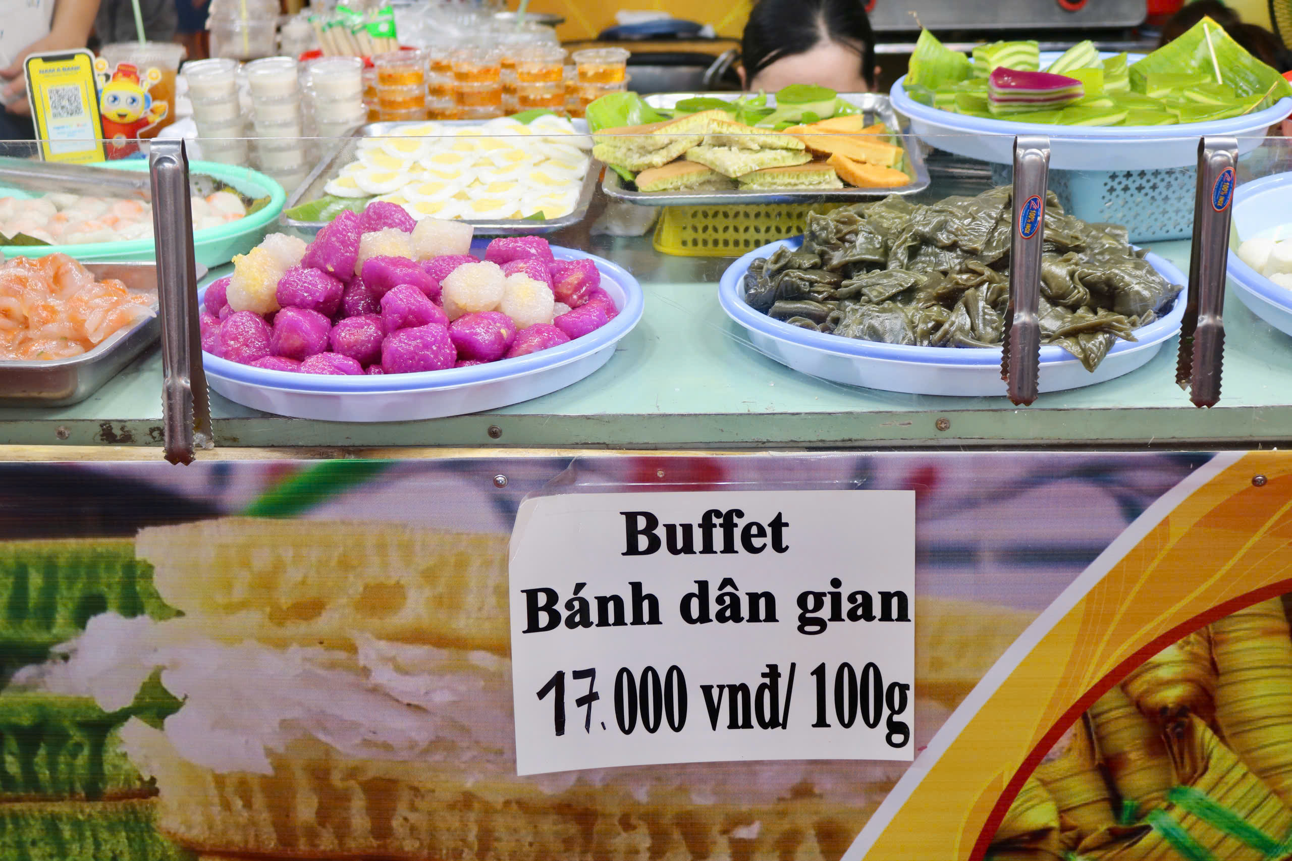 Thích thú thưởng thức đặc sản bánh dân gian ba miền ngay tại trung tâm TP.HCM - Ảnh 6.