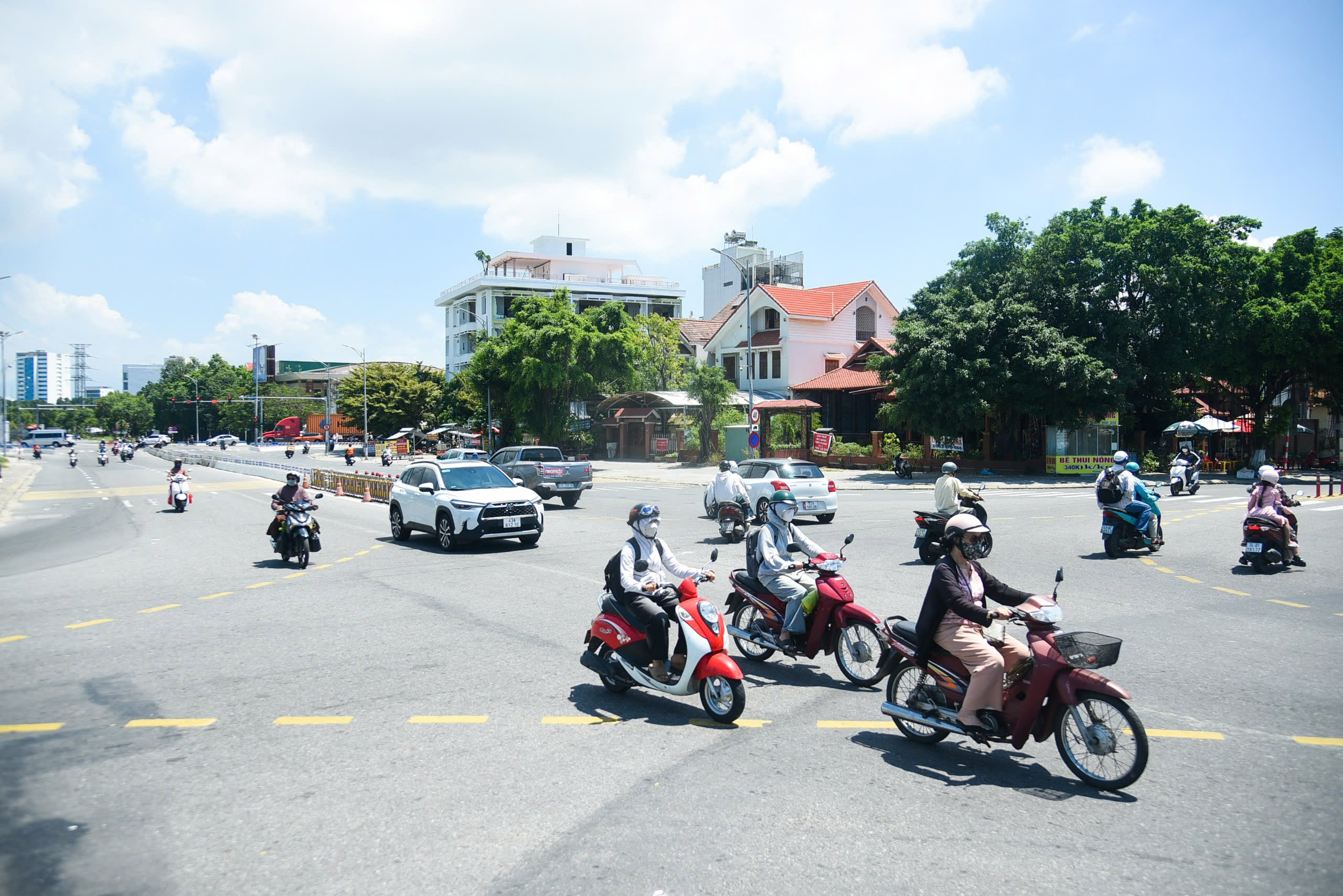 Nút giao thông cầu Hòa Xuân sắp 'lột xác', người dân vui mừng thoát cảnh ùn tắc- Ảnh 4.
