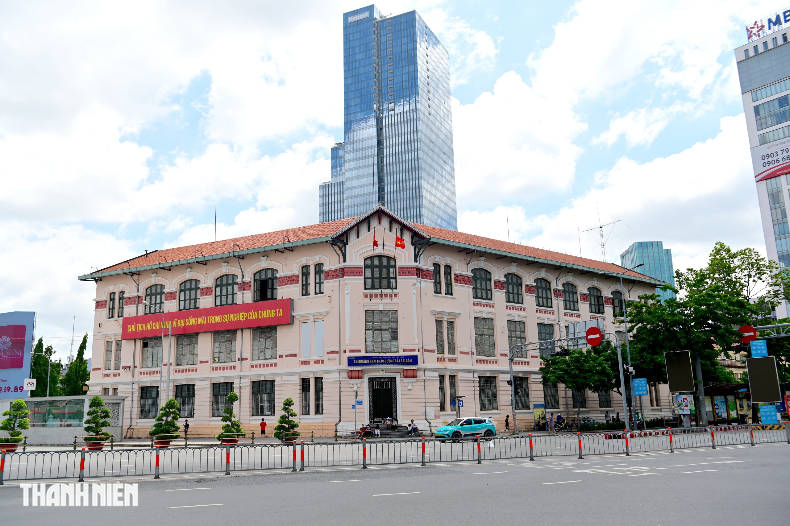 Phường Sài Gòn, TP.HCM: Những dấu tích cổ trăm năm tuổi nằm giữa các cao ốc - Ảnh 5.