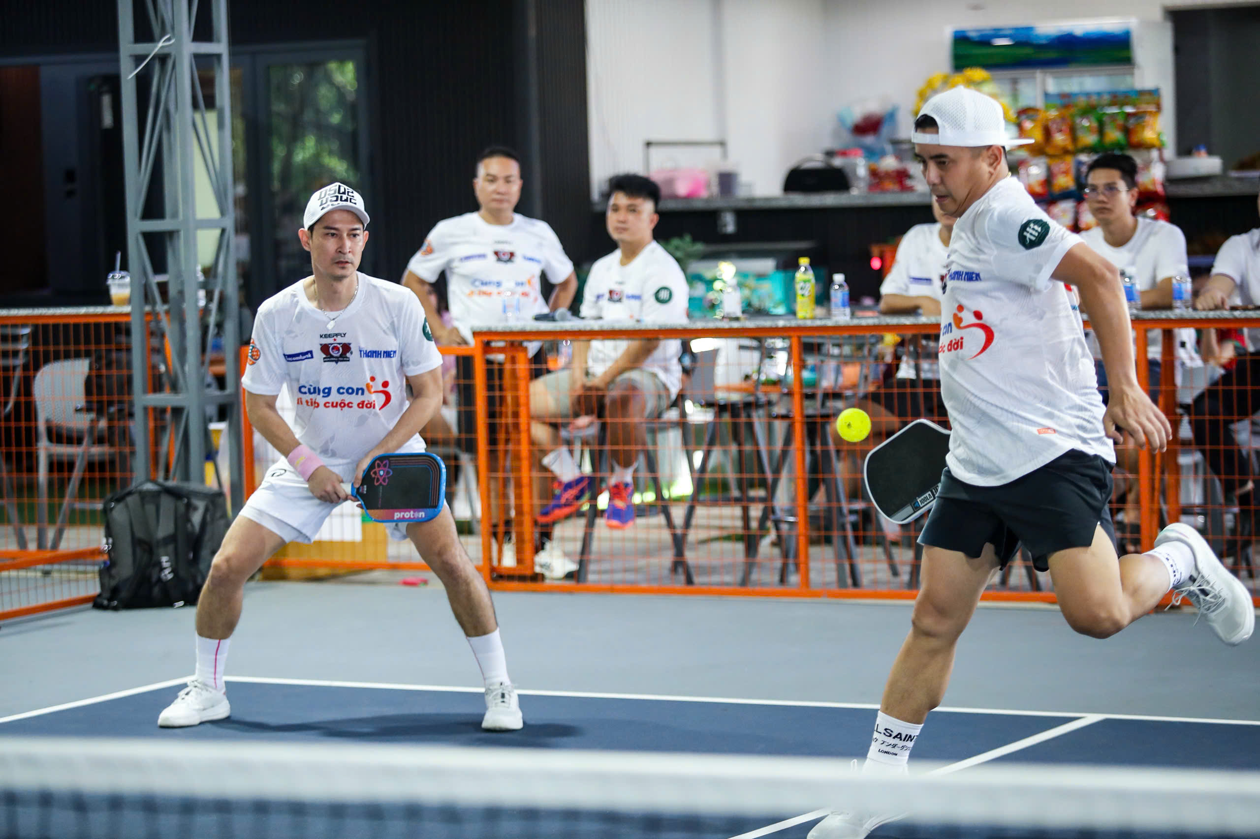 Hấp dẫn và vô cùng ý nghĩa, giải pickleball ở Long Khánh: Không chỉ là thể thao!- Ảnh 7. Hấp dẫn và vô cùng ý nghĩa, giải pickleball ở Long Khánh: Không chỉ là thể thao!- Ảnh 7.