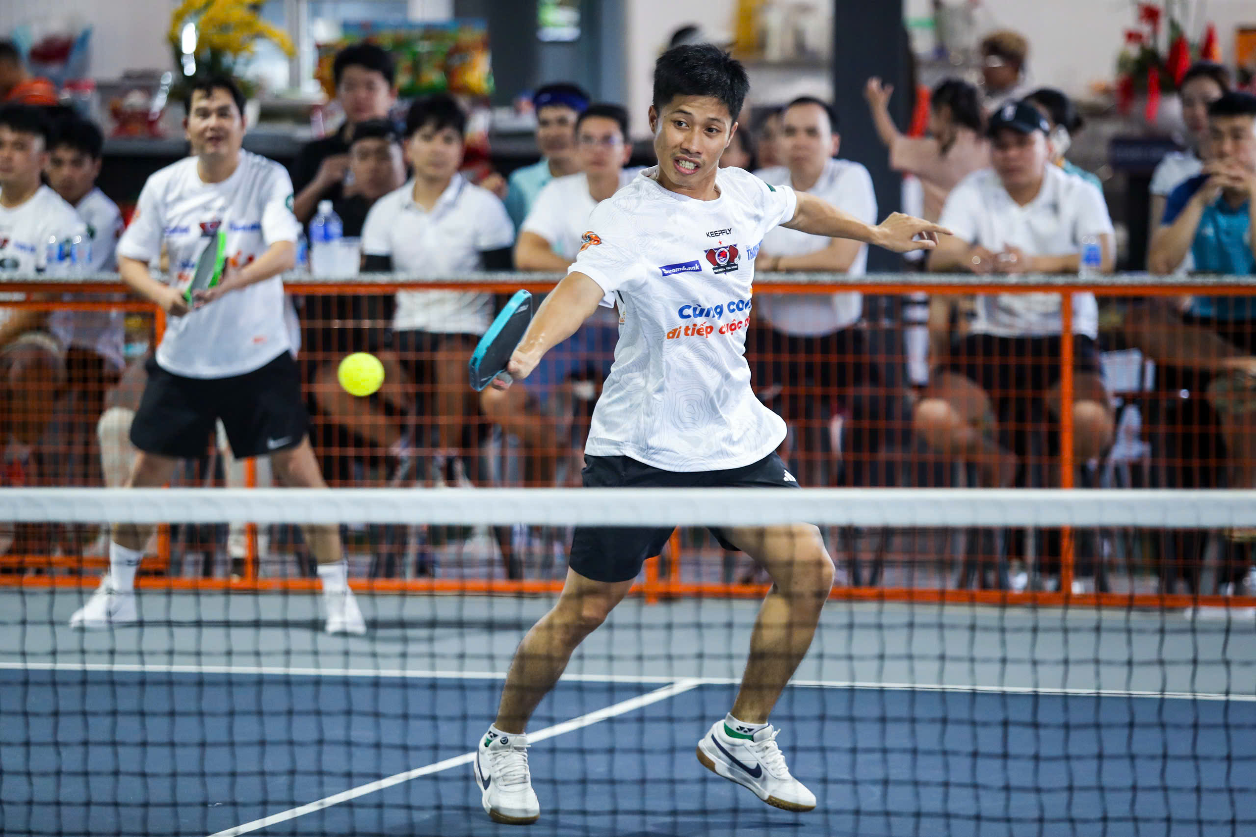 Hấp dẫn và vô cùng ý nghĩa, giải pickleball ở Long Khánh: Không chỉ là thể thao!- Ảnh 4. Hấp dẫn và vô cùng ý nghĩa, giải pickleball ở Long Khánh: Không chỉ là thể thao!- Ảnh 4.