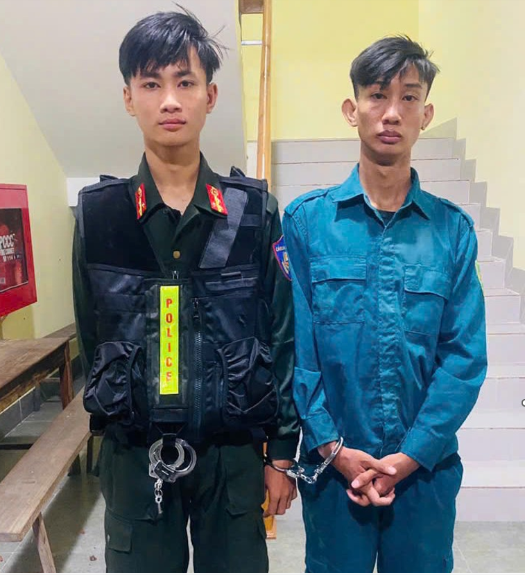 Bình Thuận bắt quả tang vụ giả danh cảnh sát để vòi tiền người dân - Ảnh 1.