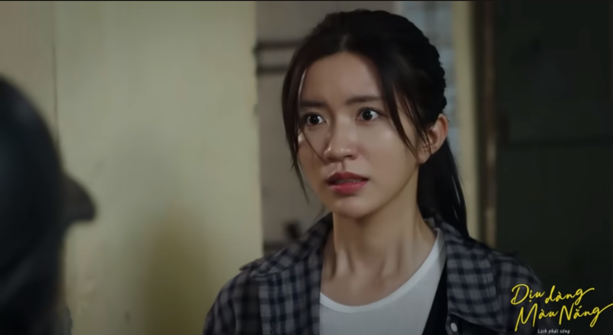 ‘Dịu dàng màu nắng’ tập 2: Vai diễn của Cù Thị Trà yêu thầm ‘chồng người ta’ - Ảnh 1.