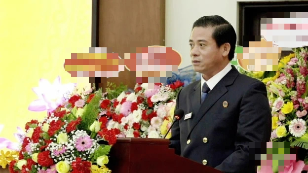 Cựu Phó chánh án TAND Đà Nẵng bị cáo buộc nhận hối lộ hàng trăm triệu đồng - Ảnh 1. Cựu Phó chánh án TAND Đà Nẵng bị cáo buộc nhận hối lộ hàng trăm triệu đồng - Ảnh 1.