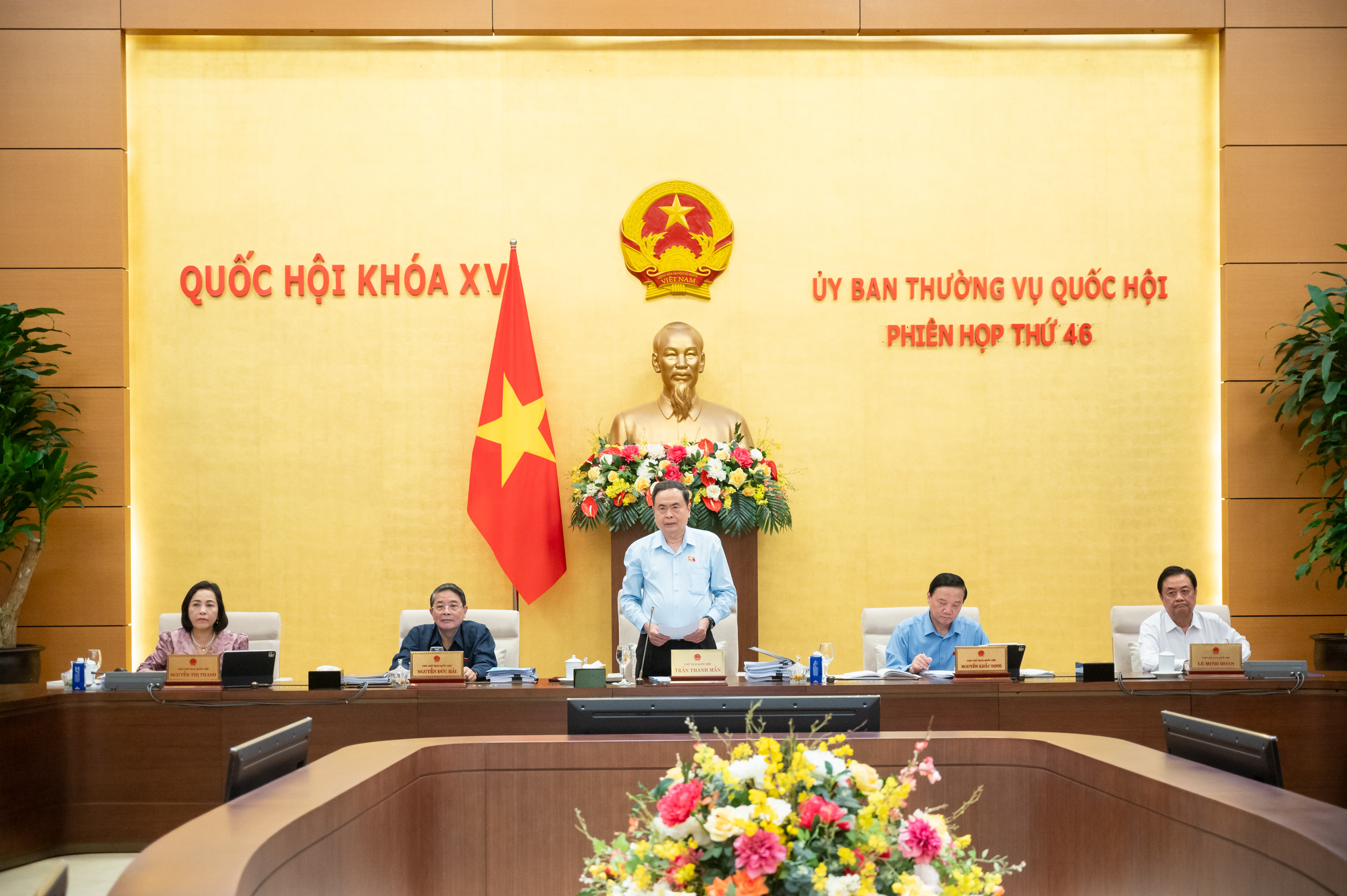 Chủ tịch Quốc hội Trần Thanh Mẫn không thông qua nghị quyết phát triển đường sắt - Ảnh 2. Chủ tịch Quốc hội Trần Thanh Mẫn không thông qua nghị quyết phát triển đường sắt - Ảnh 2.