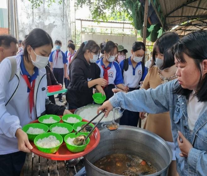 Vẻ đẹp của người phụ nữ hiện đại - Ảnh 2.