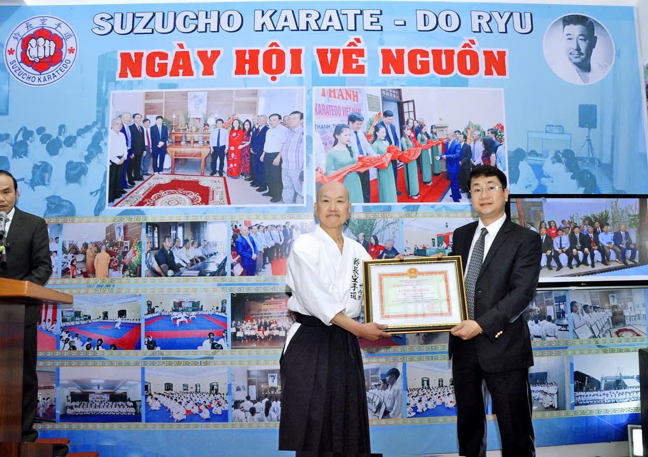 Tinh hoa võ học xứ Huế: Tổ sư Suzucho Karate-Do với tâm nguyện cuối đời- Ảnh 3. Tinh hoa võ học xứ Huế: Tổ sư Suzucho Karate-Do với tâm nguyện cuối đời- Ảnh 3.