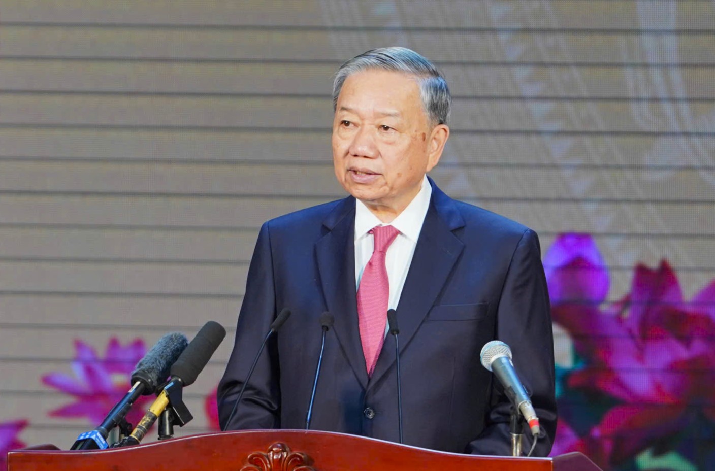 Tổng Bí thư Tô Lâm: Quyết định ‘sắp xếp lại giang sơn’ có ý nghĩa chiến lược Tổng Bí thư Tô Lâm: Quyết định ‘sắp xếp lại giang sơn’ có ý nghĩa chiến lược