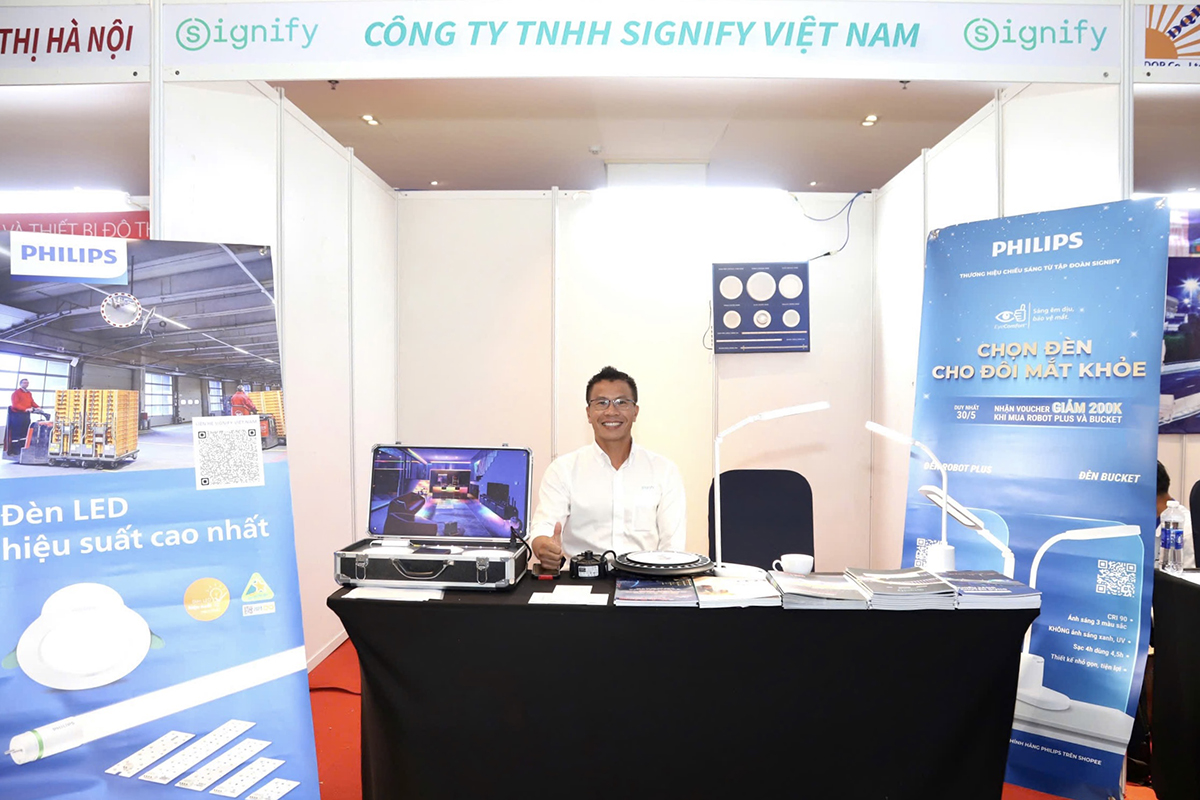 Signify đồng hành Hội chiếu sáng Việt Nam hướng tới phát triển bền vững - Ảnh 3. Signify đồng hành Hội chiếu sáng Việt Nam hướng tới phát triển bền vững - Ảnh 3.