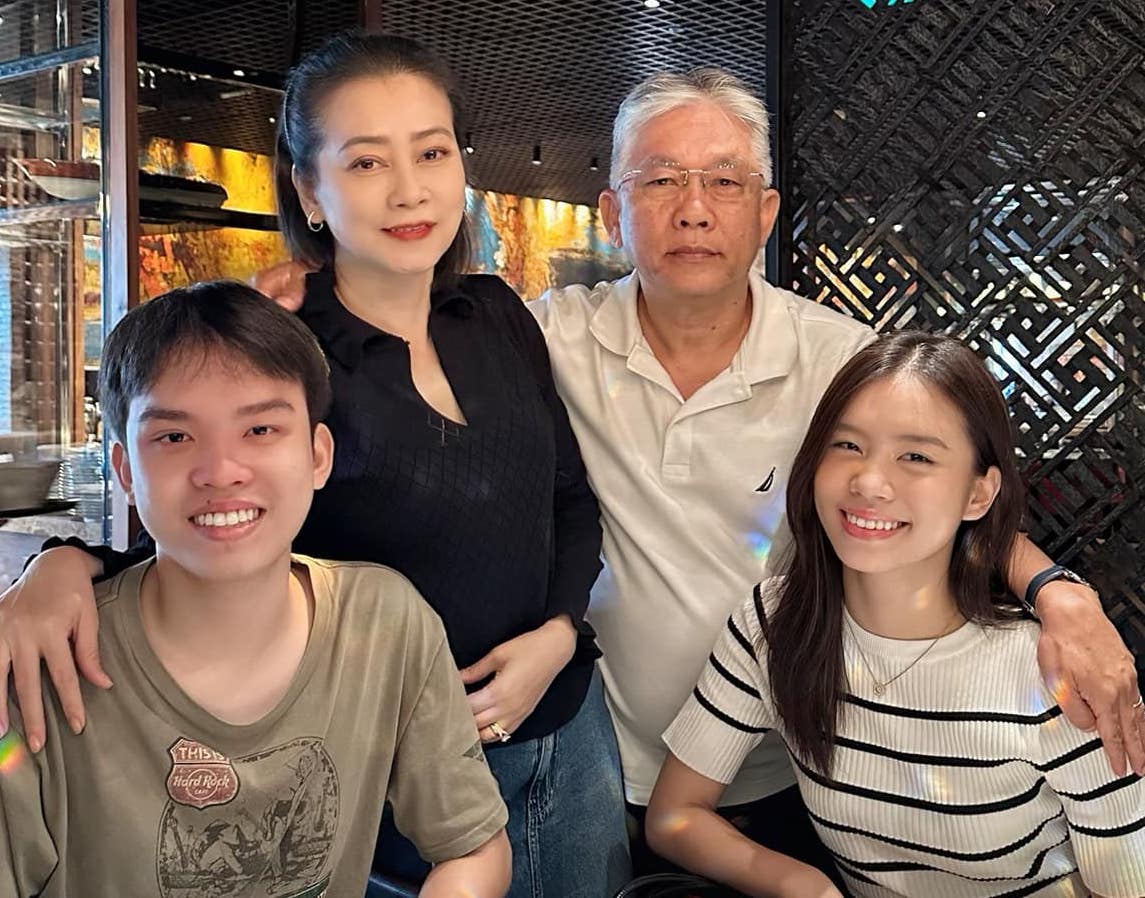 NSƯT Tuyết Thu: Tôi sống thảnh thơi nhờ được chồng quán xuyến mọi thứ- Ảnh 4. NSƯT Tuyết Thu: Tôi sống thảnh thơi nhờ được chồng quán xuyến mọi thứ- Ảnh 4.