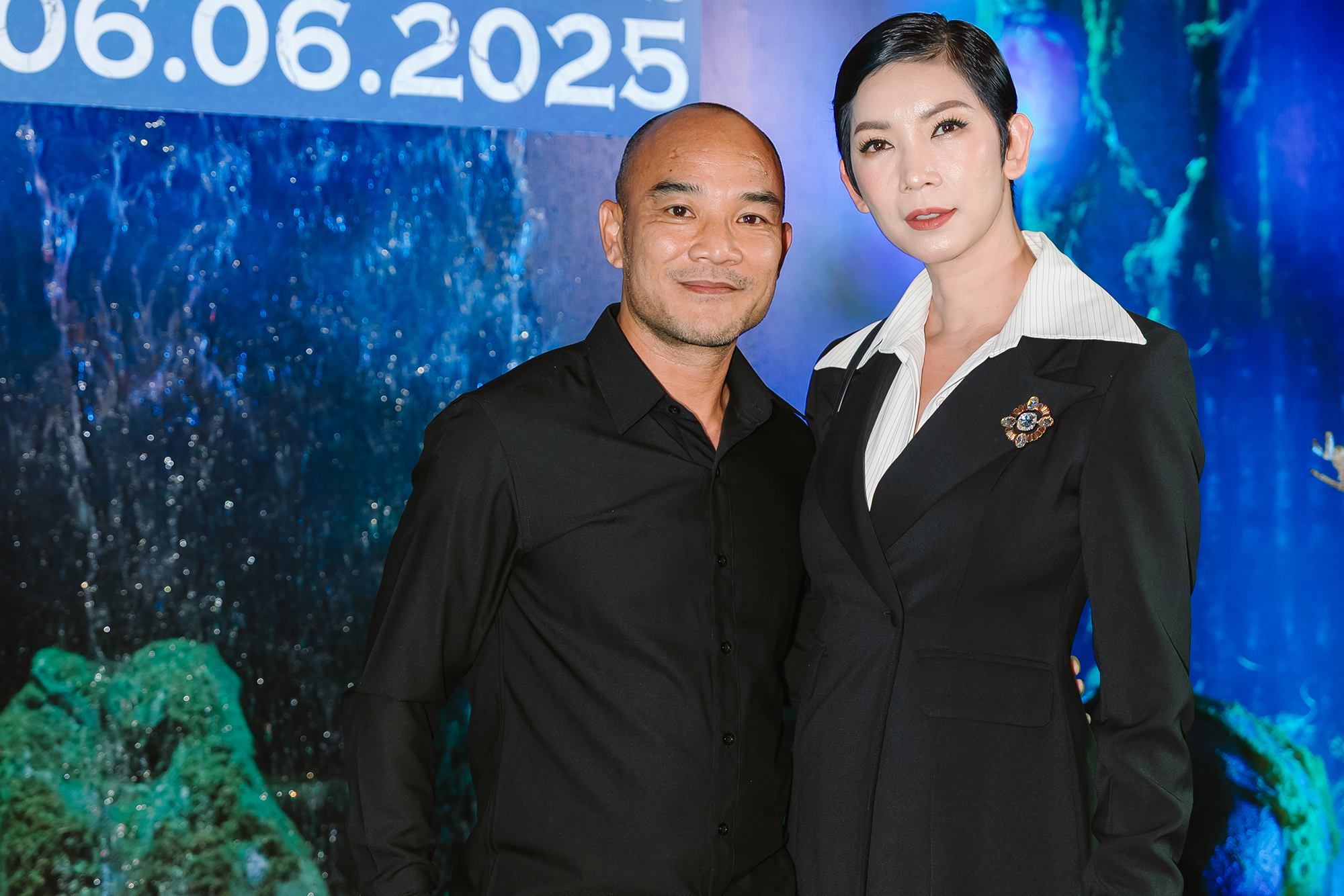 Sắc vóc của Vân Trang sau khi sinh con thứ 4 - Ảnh 12.