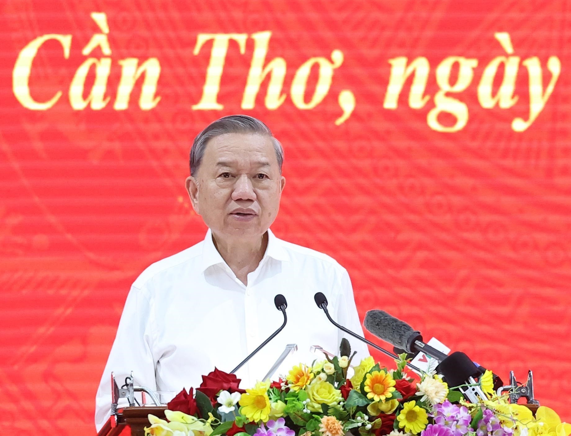 Tổng Bí thư: TP.Cần Thơ mới đủ tầm dẫn dắt đồng bằng sông Cửu Long đi lên- Ảnh 1.