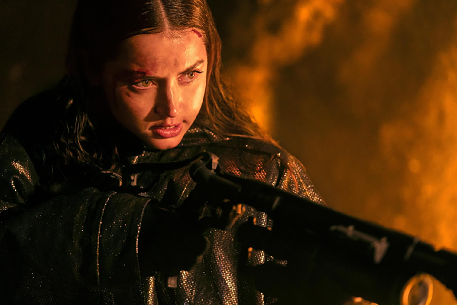 Ana de Armas khen ngợi Tom Cruise- Ảnh 2. Ana de Armas khen ngợi Tom Cruise- Ảnh 2.