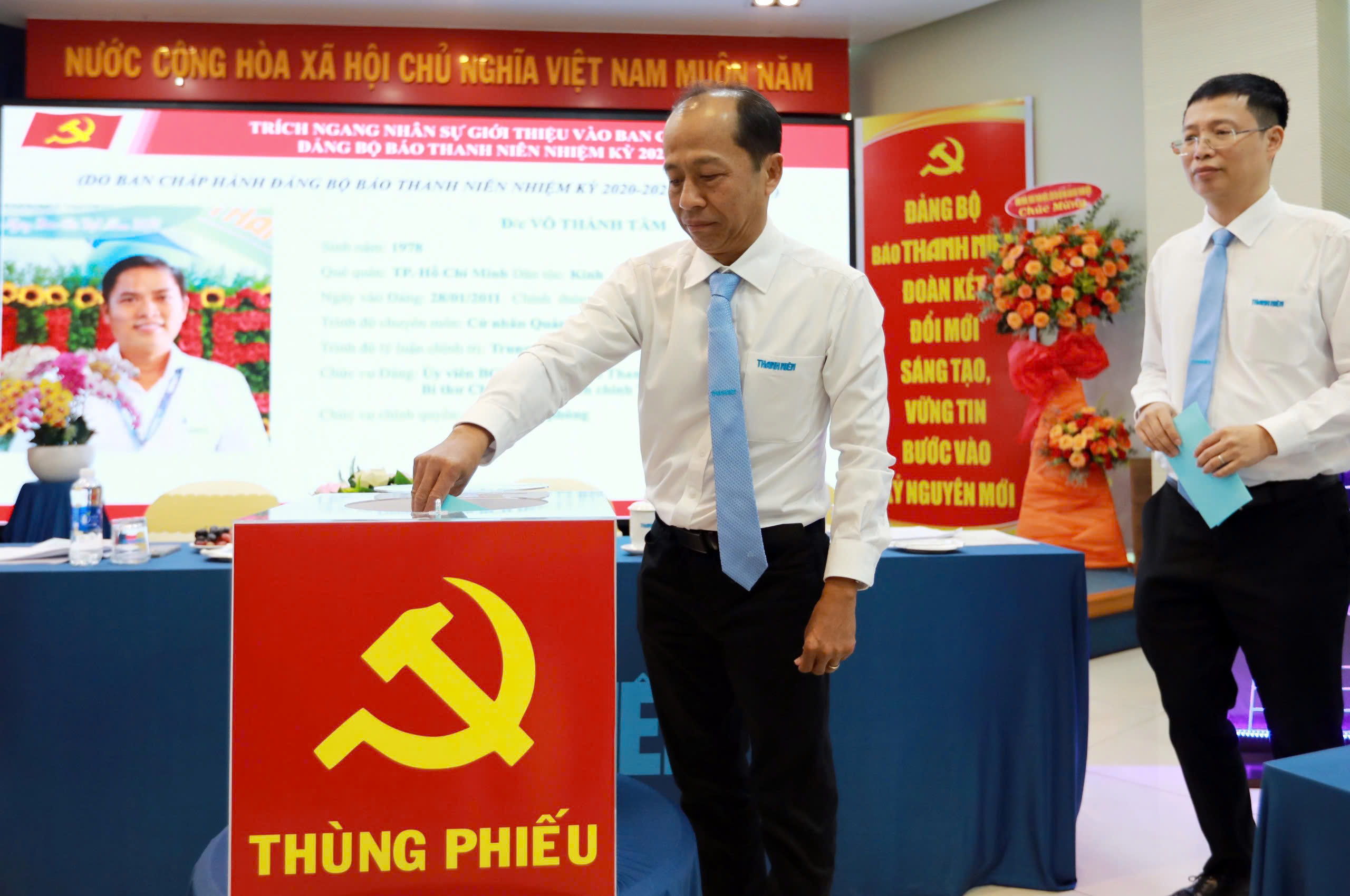 Lan tỏa giá trị tốt đẹp là sứ mệnh của Báo Thanh Niên- Ảnh 4. Lan tỏa giá trị tốt đẹp là sứ mệnh của Báo Thanh Niên - Ảnh 3.