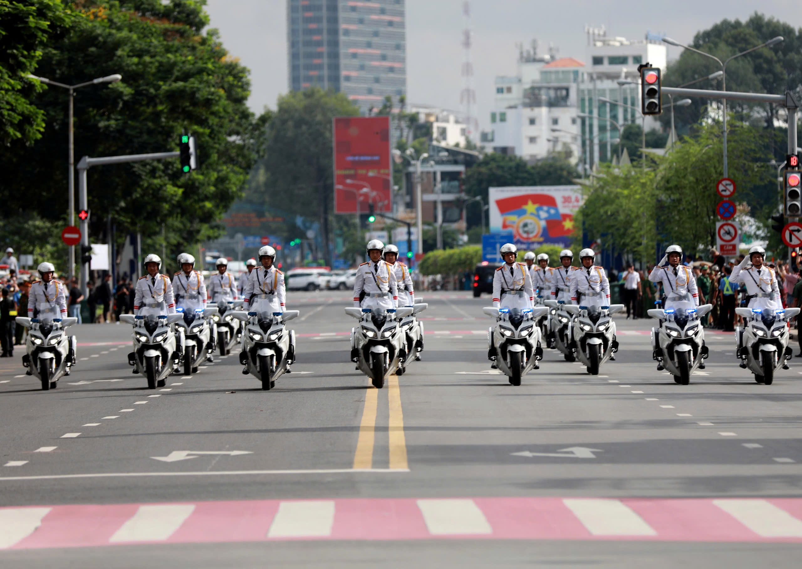 Bộ Công an tổng duyệt 'Vinh quang Công an nhân dân Việt Nam'- Ảnh 3. Bộ Công an tổng duyệt 'Vinh quang Công an nhân dân Việt Nam'- Ảnh 3.