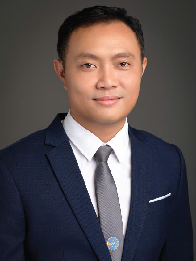 Công chứng có phải ‘giấy thông hành’ cho mọi rủi ro pháp lý sổ đỏ nhà đất? Công chứng có phải ‘giấy thông hành’ cho mọi rủi ro pháp lý sổ đỏ nhà đất?