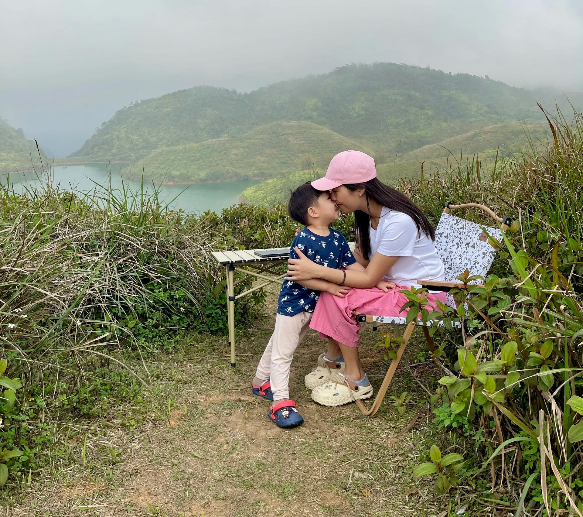 Cha mẹ tự tổ chức tour nghỉ hè cho con- Ảnh 3.
