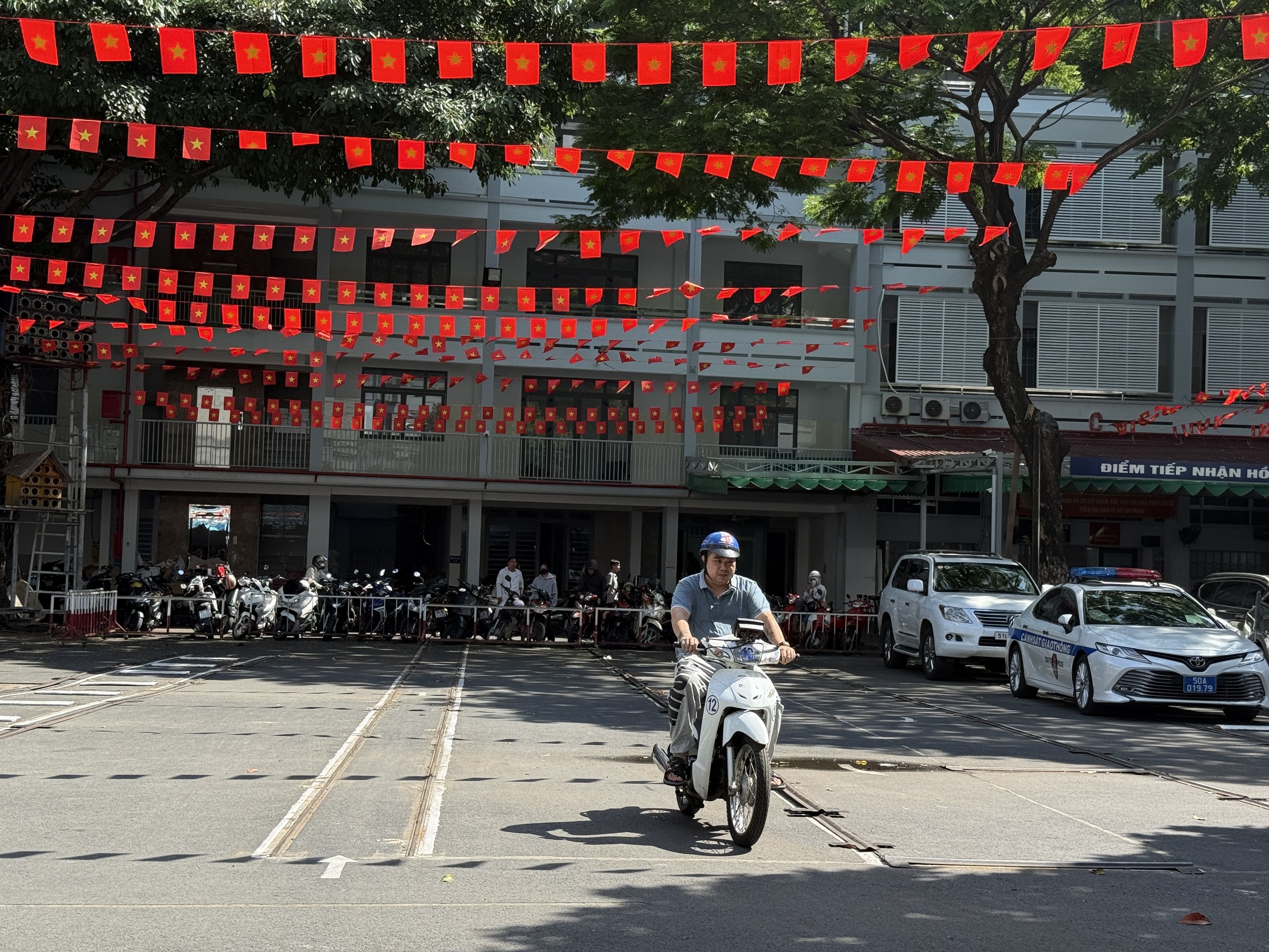 Cách đăng ký thi bằng lái xe máy hạng A, A1 mới nhất 2025- Ảnh 3. Cách đăng ký thi bằng lái xe máy hạng A, A1 mới nhất 2025- Ảnh 3.