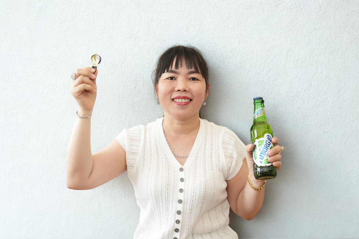 Ngỡ ngàng khi đến tiệc tay không, ra về ‘ẵm’ giải nửa tỉ đồng từ TUBORG- Ảnh 3. Ngỡ ngàng khi đến tiệc tay không, ra về ‘ẵm’ giải nửa tỉ đồng từ TUBORG- Ảnh 3.