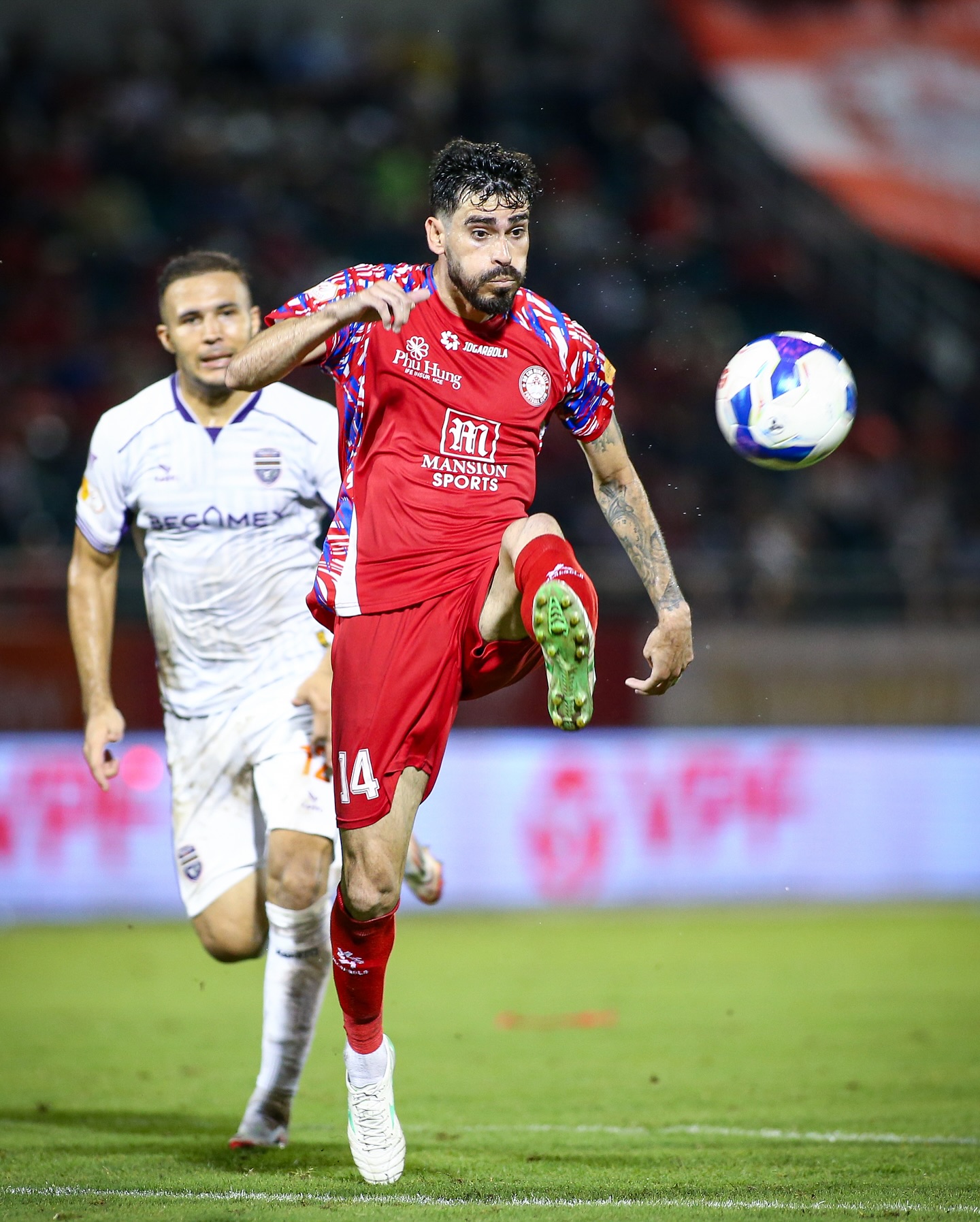Cầu thủ Malaysia đang chơi tại V-League ‘nội soi’ đội tuyển Việt Nam: ‘Tôi đã mách nước cho…’ Cầu thủ Malaysia đang chơi tại V-League ‘nội soi’ đội tuyển Việt Nam: ‘Tôi đã mách nước cho…’