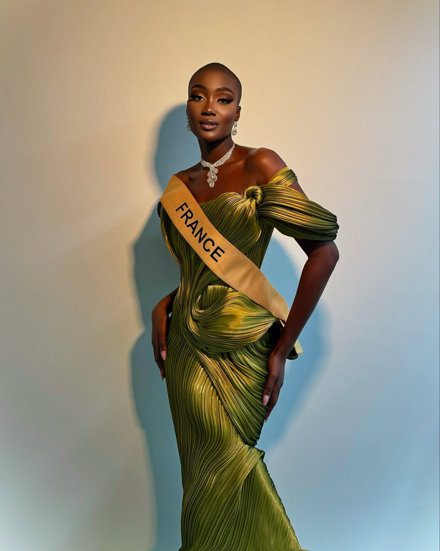 Đến lượt á hậu 3 Miss Grand International 2024 từ bỏ danh hiệu - Ảnh 2.