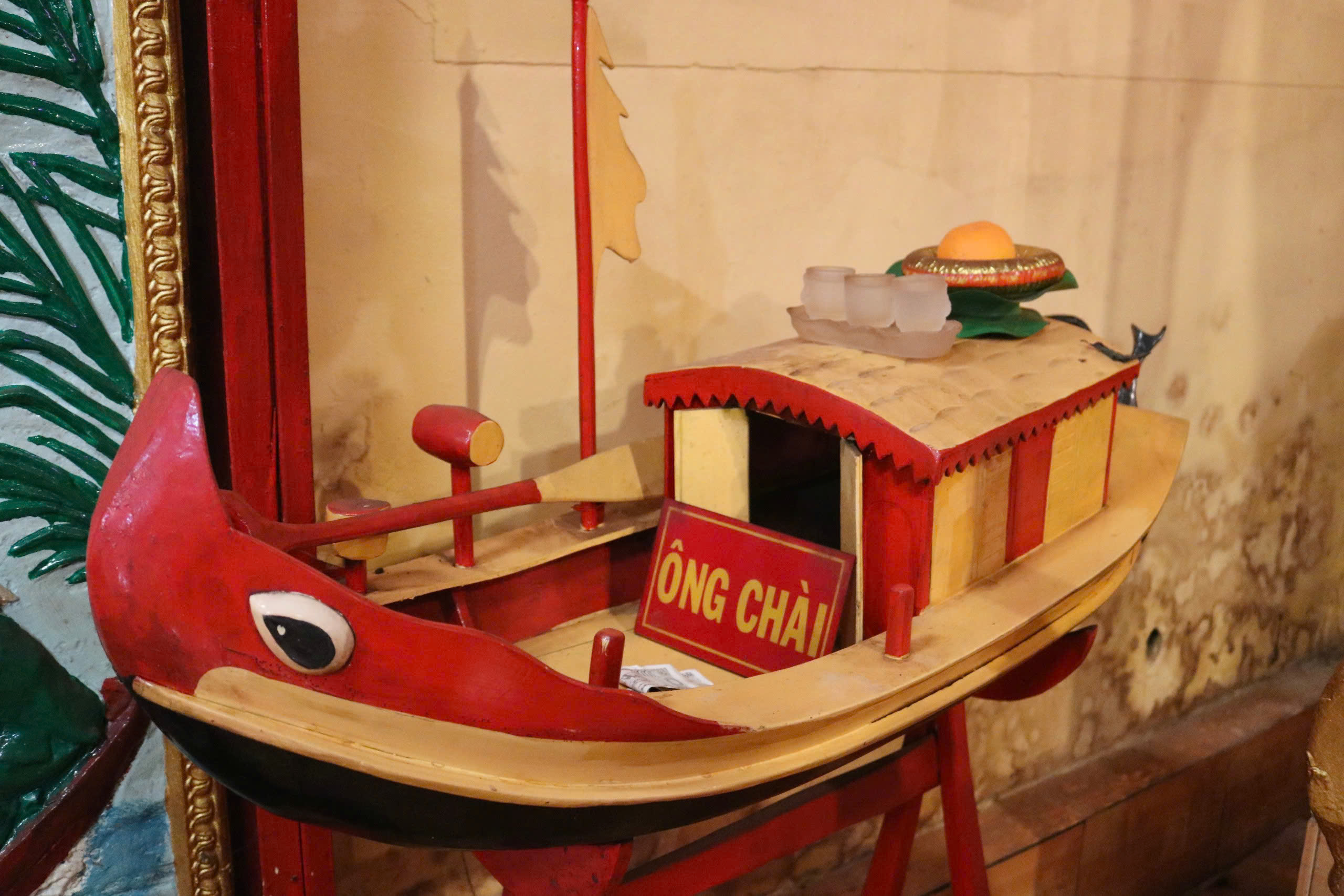 Miếu cổ gần 200 tuổi ở TP.HCM: Giai thoại người đánh cá vớt được pho tượng lạ- Ảnh 7. Miếu cổ gần 200 tuổi ở TP.HCM: Giai thoại người đánh cá vớt được pho tượng lạ- Ảnh 7.