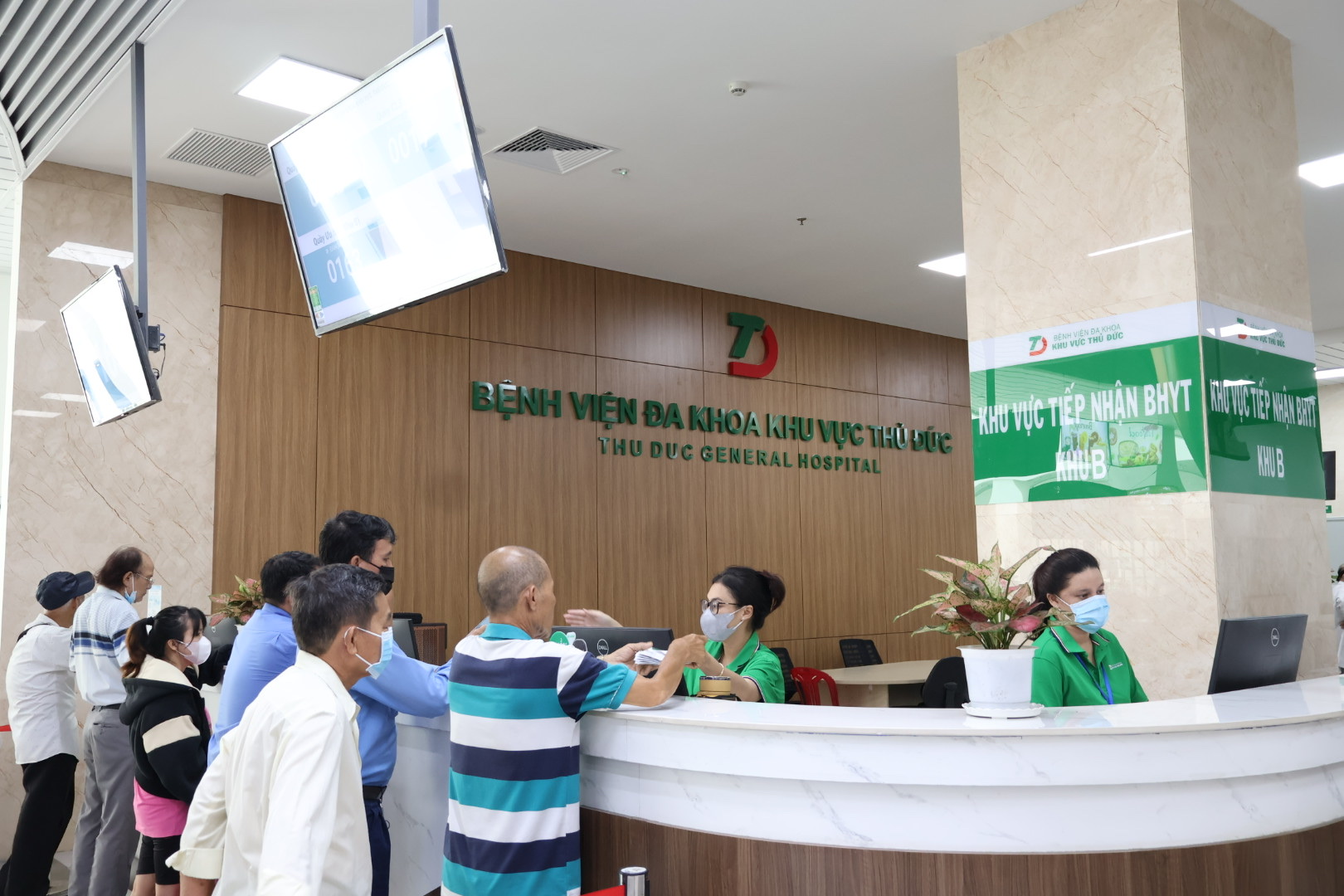Tin tức đặc biệt trên báo in Thanh Niên 8.6.2025 Tin tức đặc biệt trên báo in Thanh Niên 8.6.2025