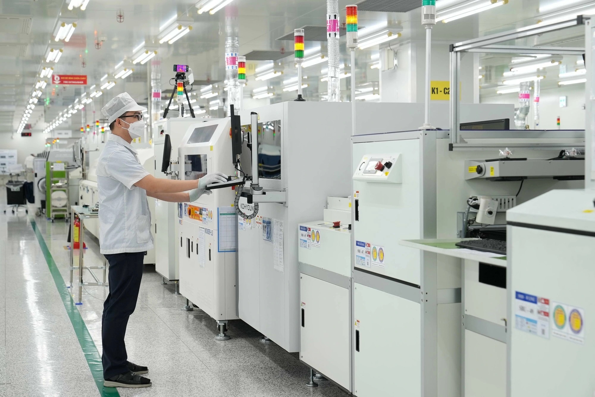 Vốn ngoại đạt kỷ lục - Ảnh 3.