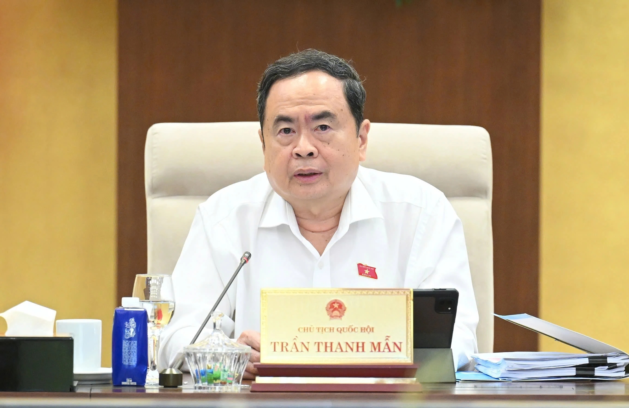 Chủ tịch Quốc hội: 'Vừa qua doanh nghiệp phát hành trái phiếu tràn lan'- Ảnh 2.