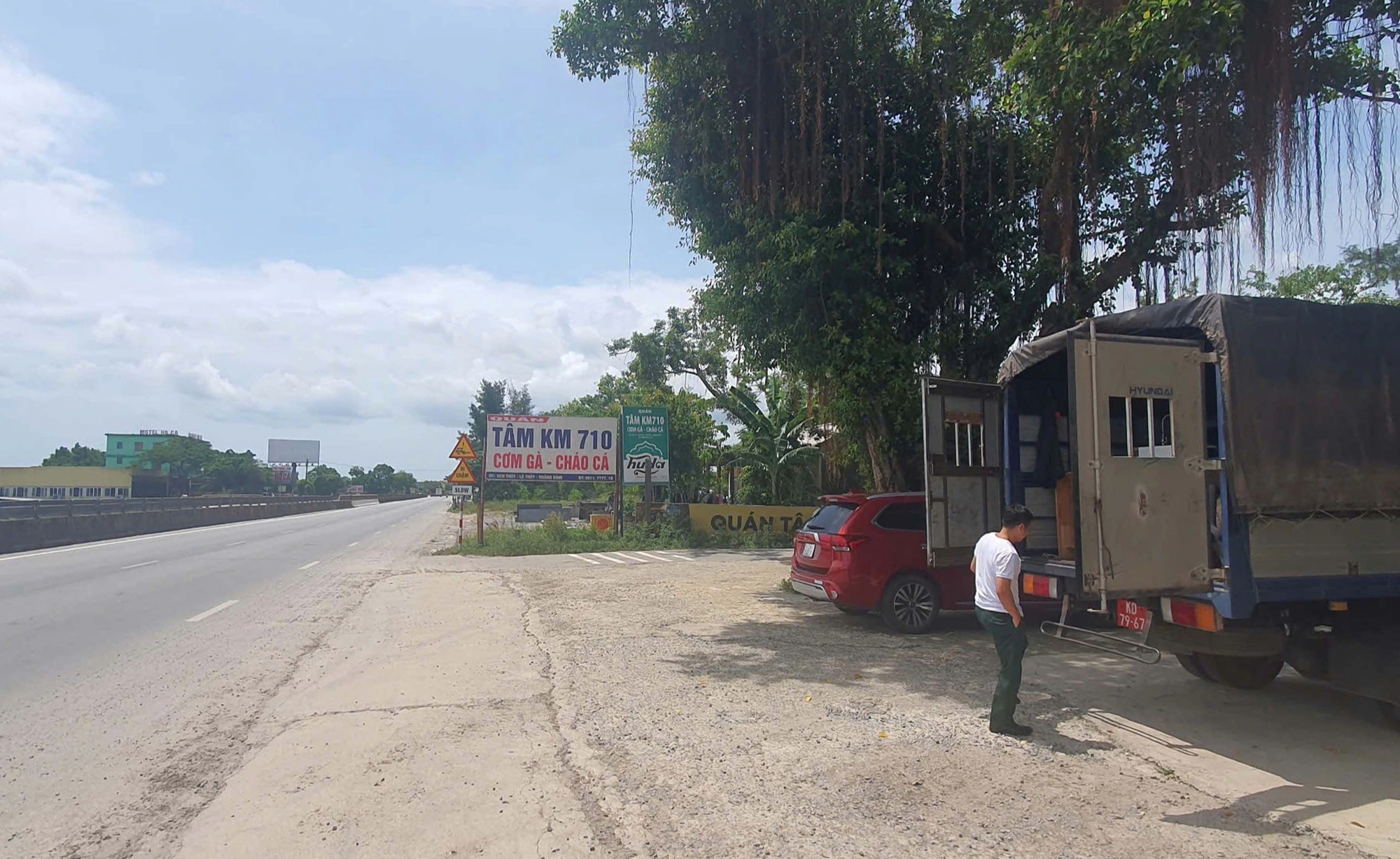 Vùng giáp ranh Bình - Trị cũ trong ngày đầu hình thành tỉnh Quảng Trị mới - Ảnh 2.