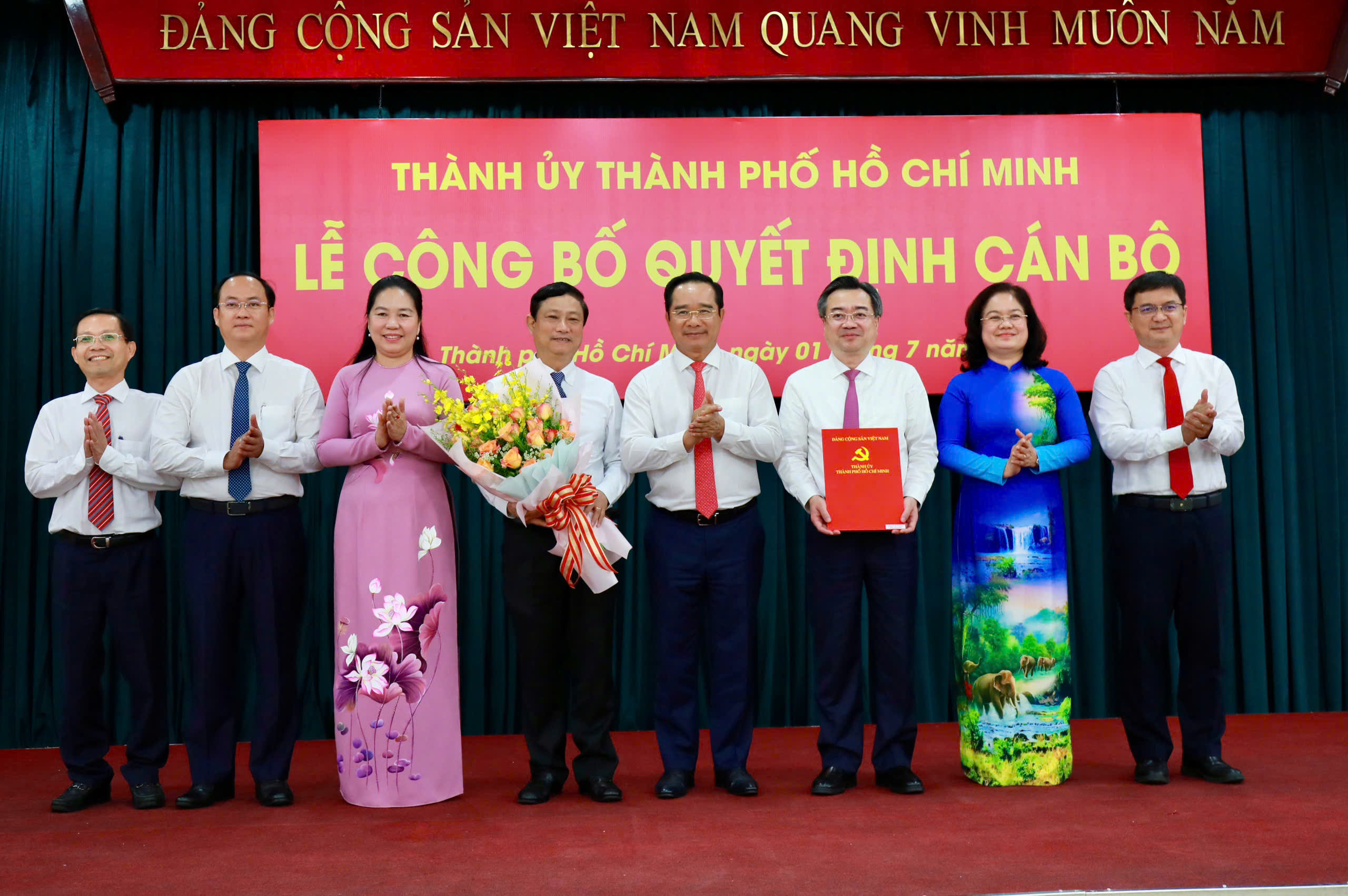Ông Nguyễn Thanh Nghị: 'Hôm nay là ngày đặc biệt với TP.HCM'- Ảnh 3.