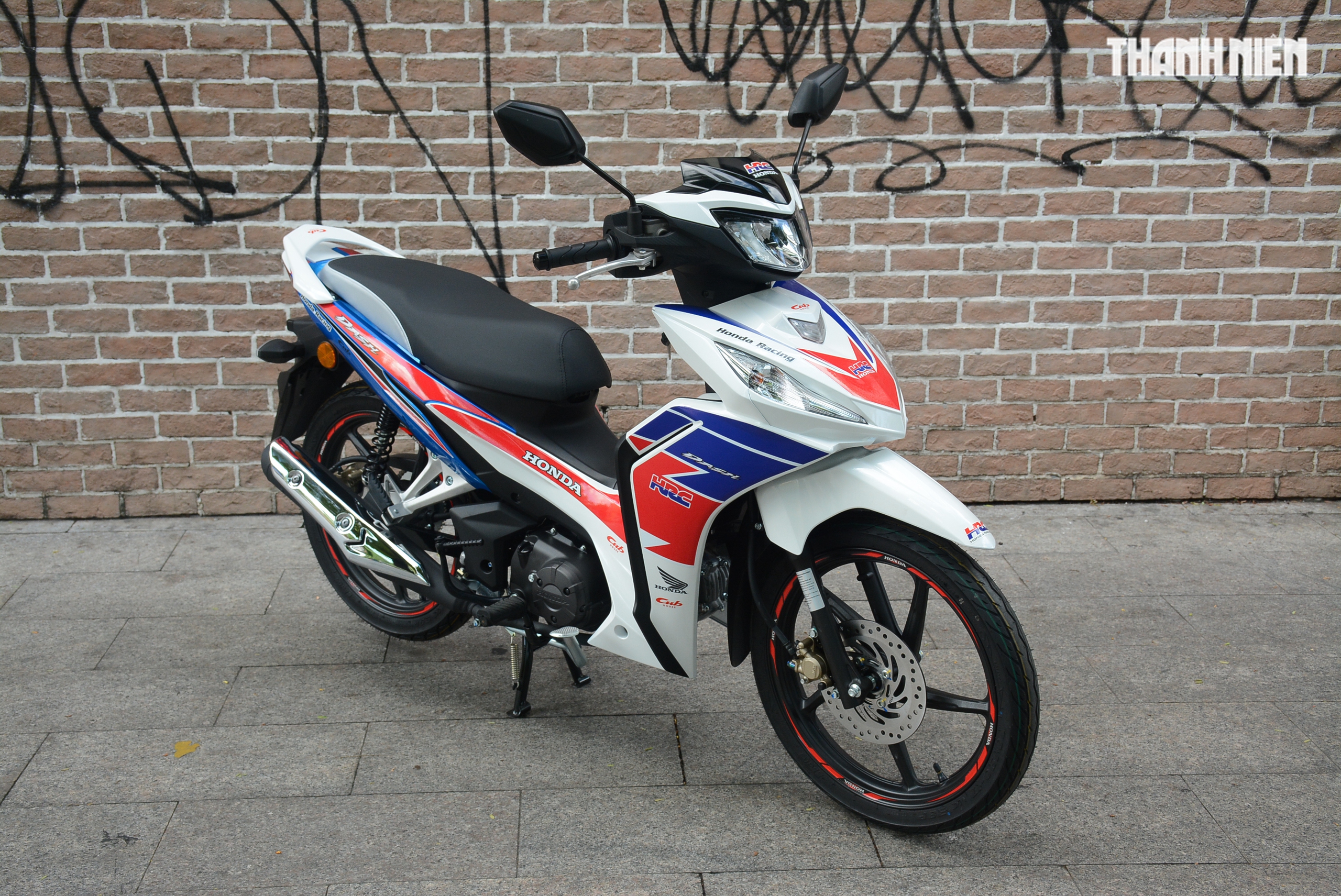 5 mẫu xe m&aacute;y mới vừa gia nhập thị trường Việt Nam, c&oacute; cả bản giới hạn - Ảnh 6.