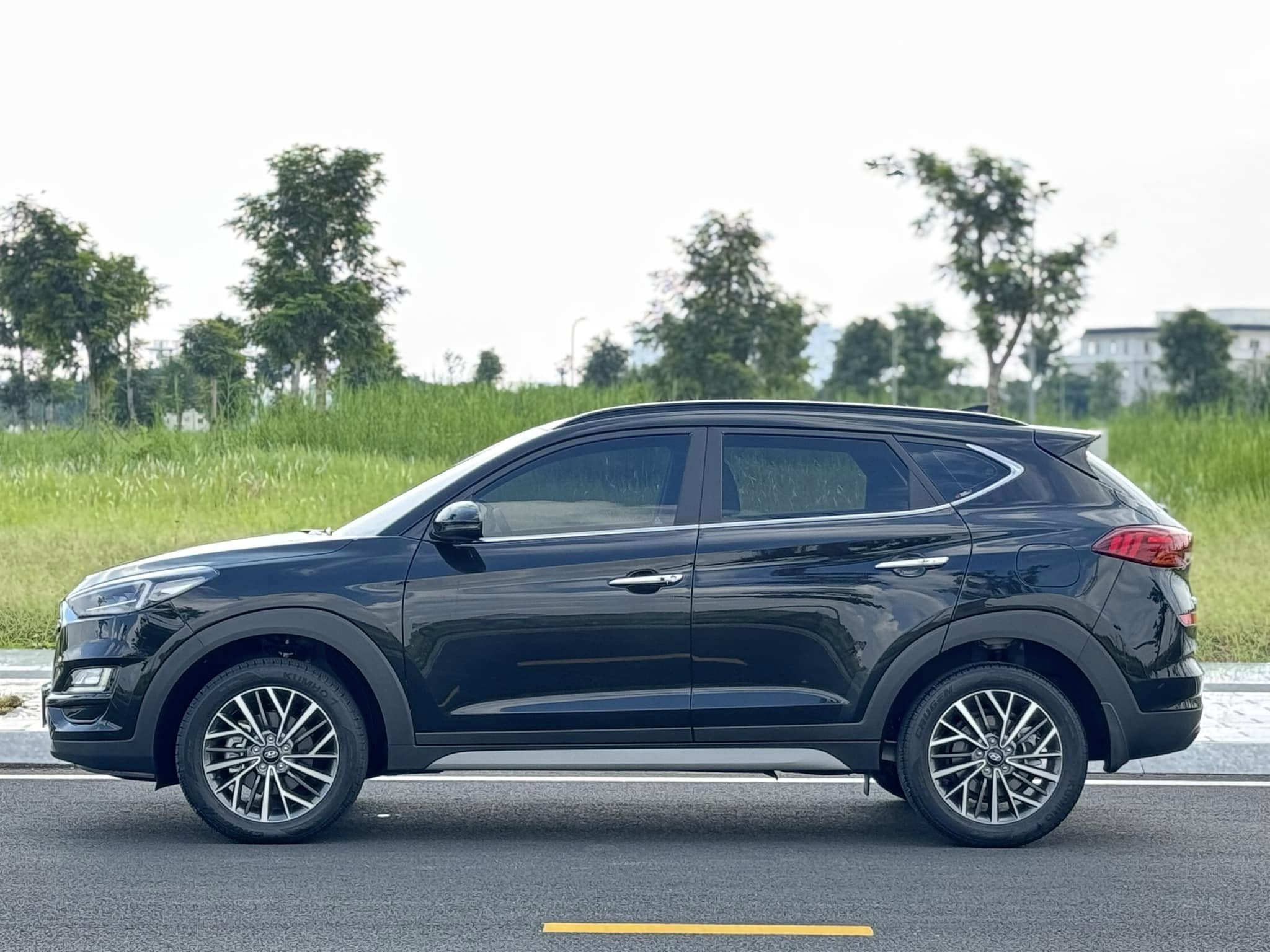 Hyundai Tucson sử dụng 5 năm, bán lại vẫn hơn 700 triệu đồng - Ảnh 2.