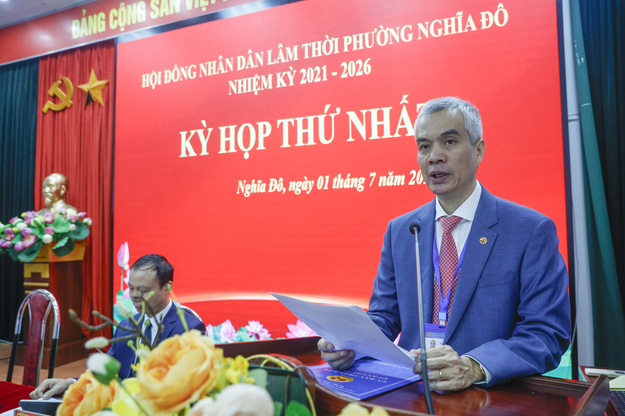 Trụ sở UBND P . Nghĩa Đô mở cửa ngày đầu chính quyền địa phương 2 cấp - Ảnh 2. Trụ sở UBND P . Nghĩa Đô mở cửa ngày đầu chính quyền địa phương 2 cấp - Ảnh 2.