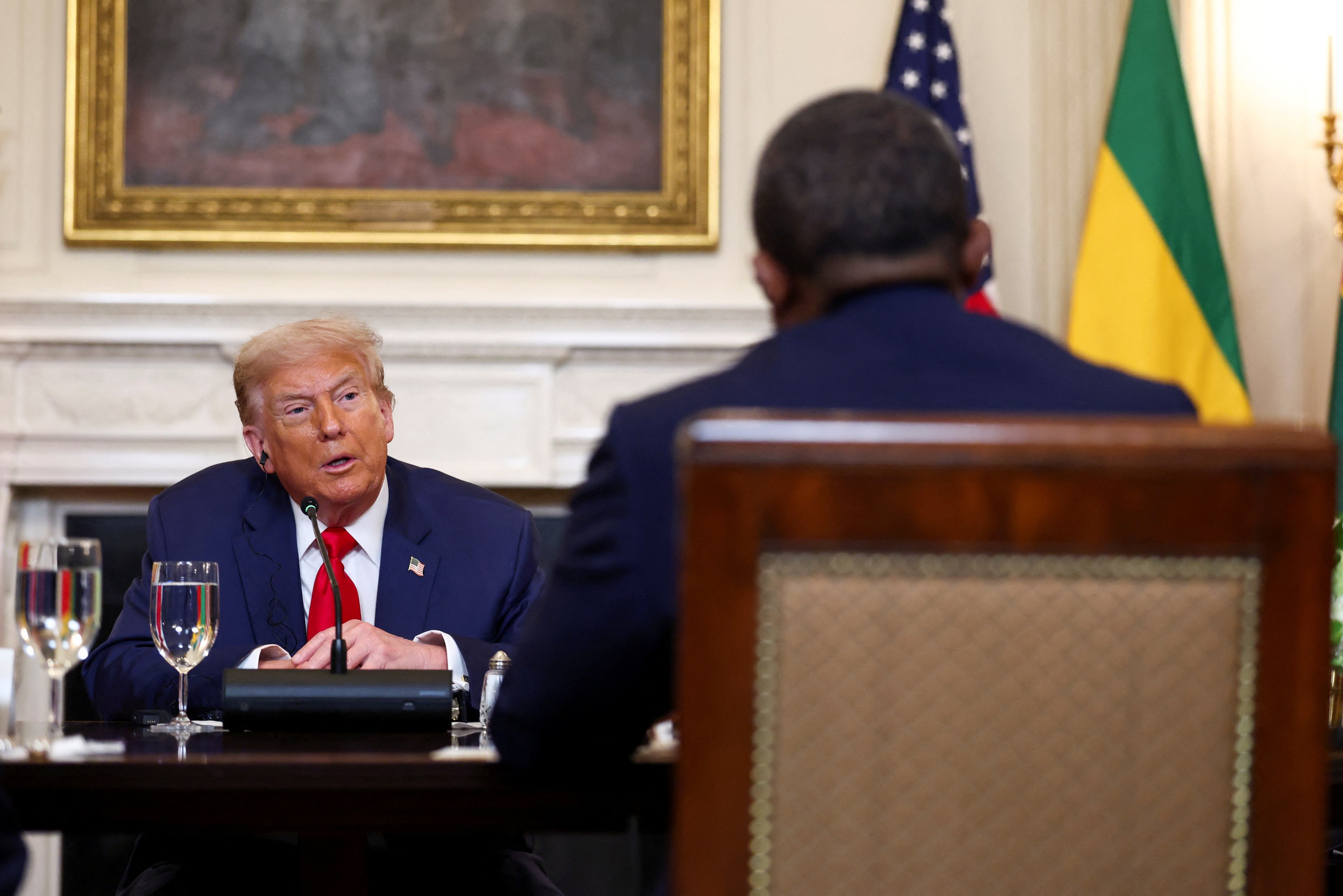Brazil nhận đòn thuế nặng từ ông Trump Brazil nhận đòn thuế nặng từ ông Trump