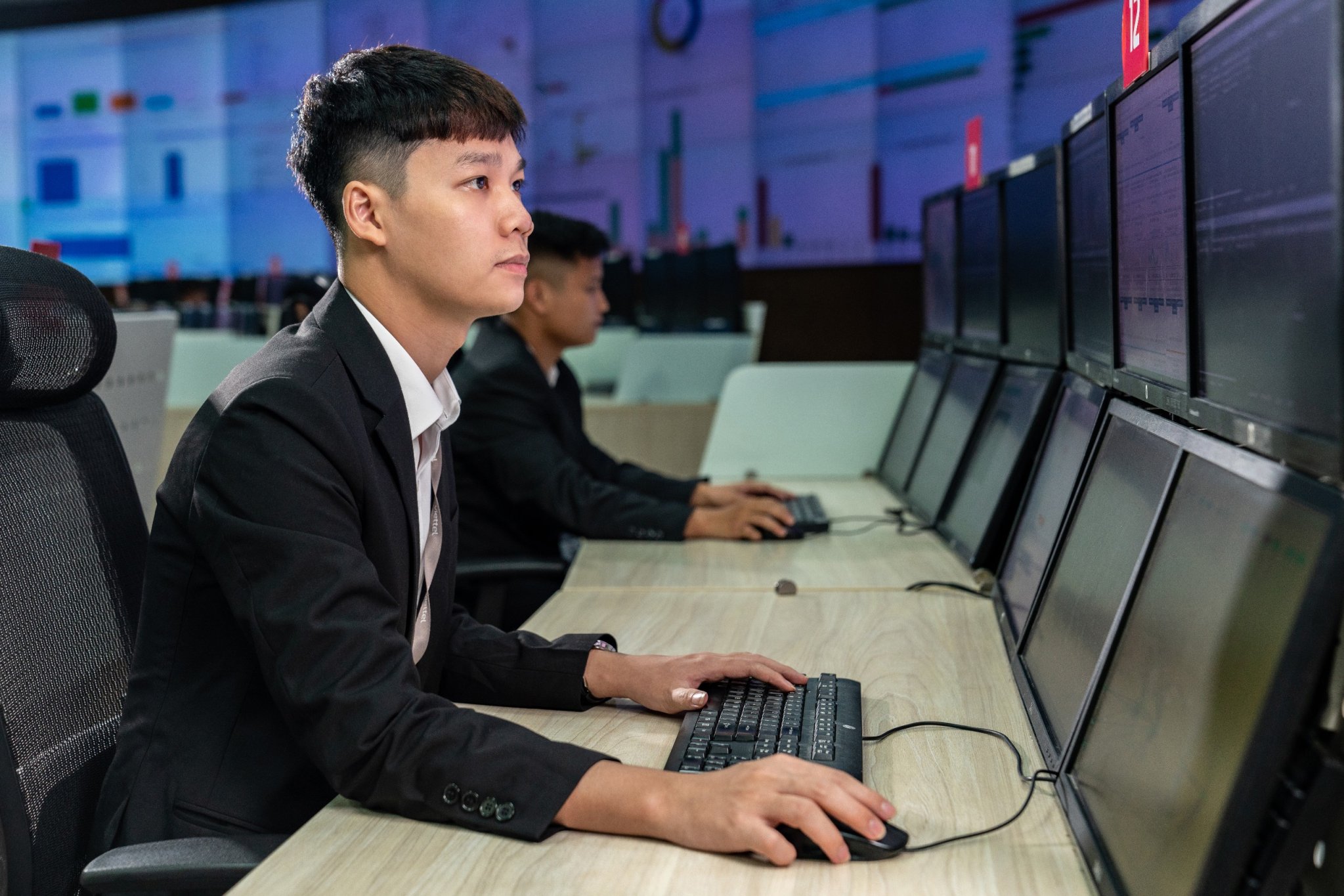 Đề xuất xây dựng siêu trung tâm dữ liệu tỉ USD tại TP.HCM- Ảnh 2. Đề xuất xây dựng siêu trung tâm dữ liệu tỉ USD tại TP.HCM- Ảnh 2.
