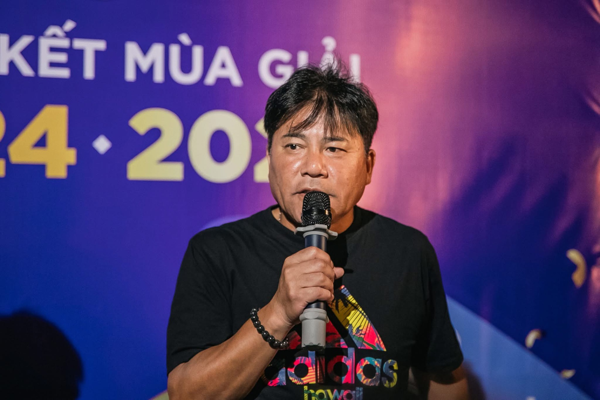 Hanoi FC បន្តកុងត្រាជាមួយគ្រូបង្វឹកជនជាតិជប៉ុន Teguramori៖ តាំងចិត្តឡើងគ្រងរាជ្យ - រូបថត ៣. Hà Nội FC gia hạn hợp đồng với HLV Nhật Bản Teguramori: Quyết lấy lại ngôi vương- Ảnh 3.