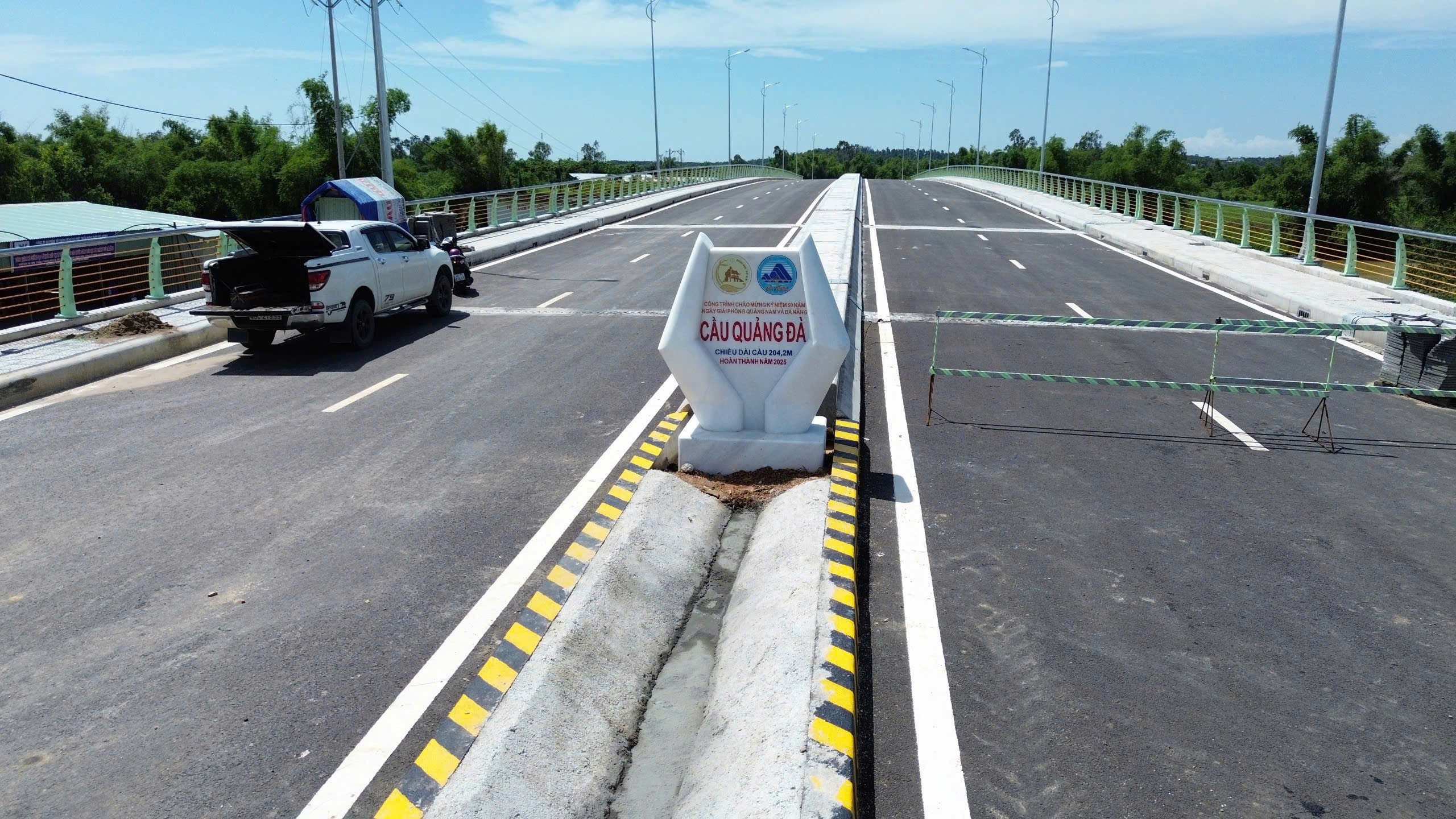 Cầu xây xong, đường chưa nối: Người dân sốt ruột chờ thông tuyến- Ảnh 2. Cầu xây xong, đường chưa nối: Người dân sốt ruột chờ thông tuyến- Ảnh 2.