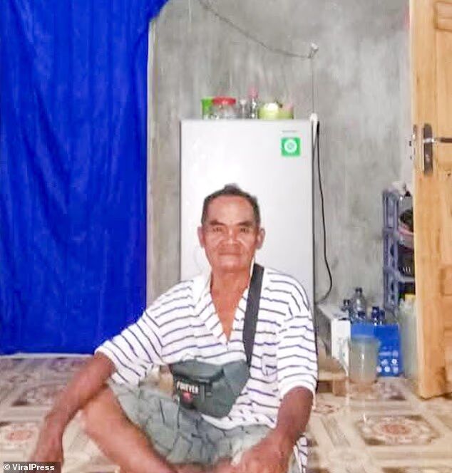 Nông dân Indonesia bị trăn khổng lồ nuốt chửng - Ảnh 2.