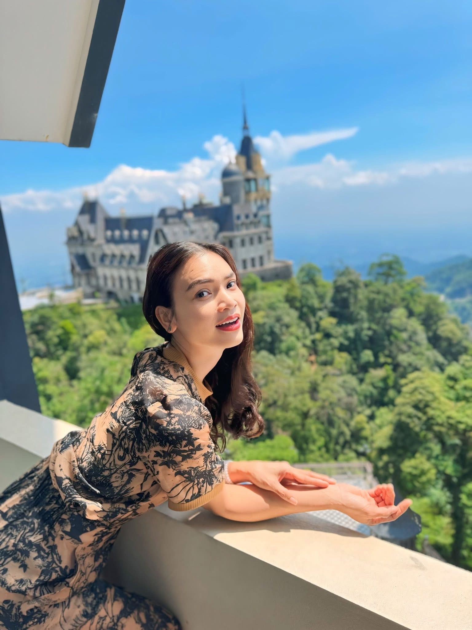 Nữ NSND Phạm Phương Thảo chọn cuộc sống giản dị ở tuổi 43 - Ảnh 1. Nữ NSND Phạm Phương Thảo chọn cuộc sống giản dị ở tuổi 43 - Ảnh 1.