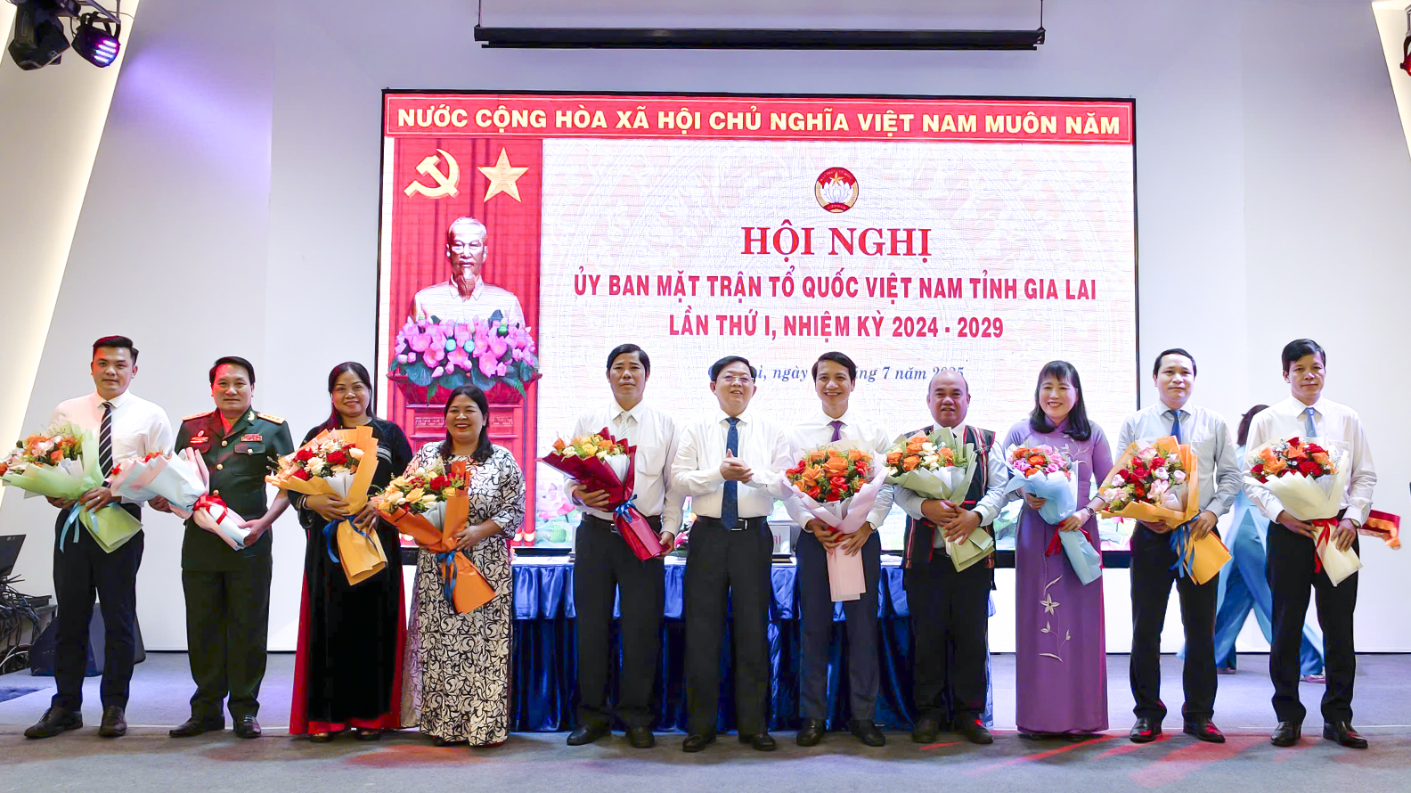 Ra mắt Ban Thường trực UBMTTQ Việt Nam tỉnh Gia Lai, nhiệm kỳ 2024 - 2029 - Ảnh 2.