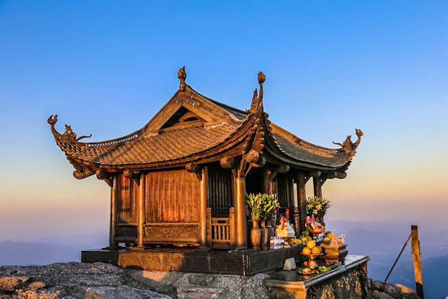 Yen Tu - Vinh Nghiem - Con Son តំបន់ Kiep Bac ក្លាយជាបេតិកភណ្ឌ UNESCO - រូបថត ២. Quần thể Yên Tử - Vĩnh Nghiêm - Côn Sơn, Kiếp Bạc thành di sản UNESCO - Ảnh 2.