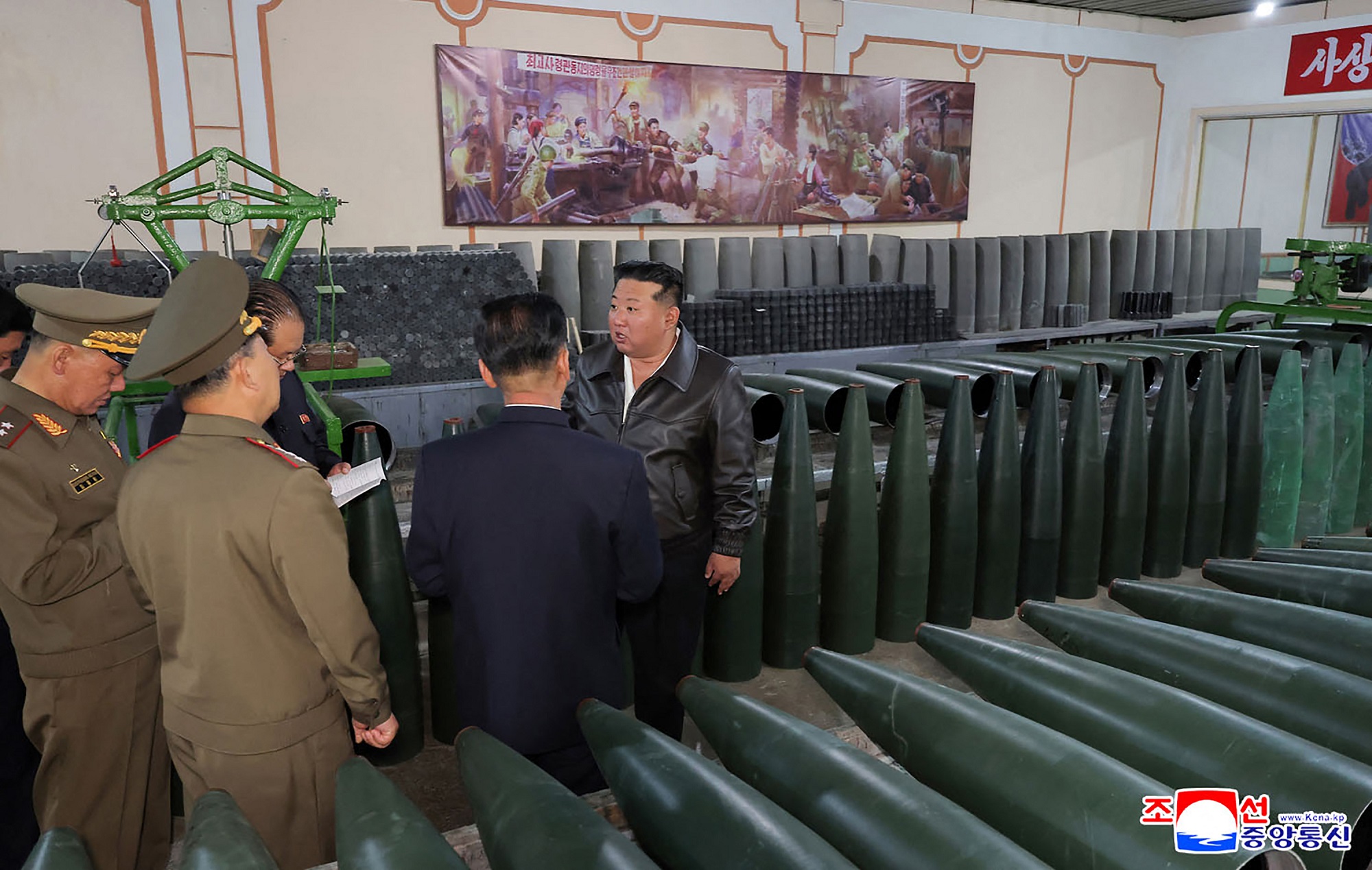 Tình báo Hàn Quốc ước tính số đạn pháo Triều Tiên đã gửi cho Nga- Ảnh 1.