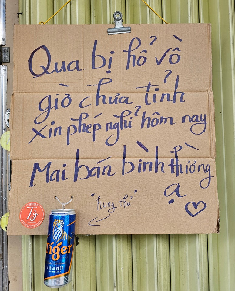 Thông báo nghỉ bán độc lạ có 1-0-2 gây bão mạng của quán nước ở TP.HCM - Ảnh 1.
